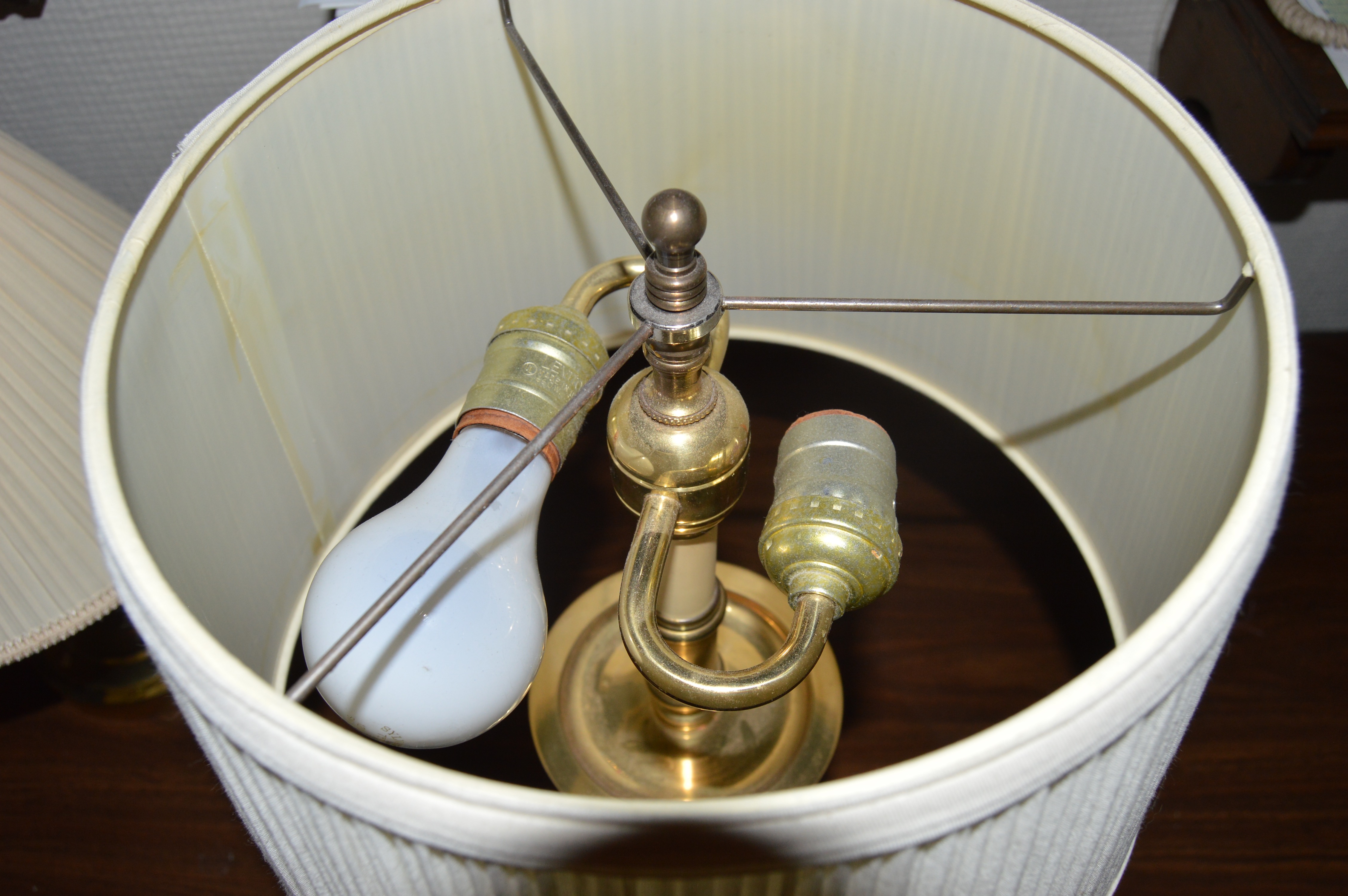 Vintage Kneehole Writing Desk and Brass Accent Lamps