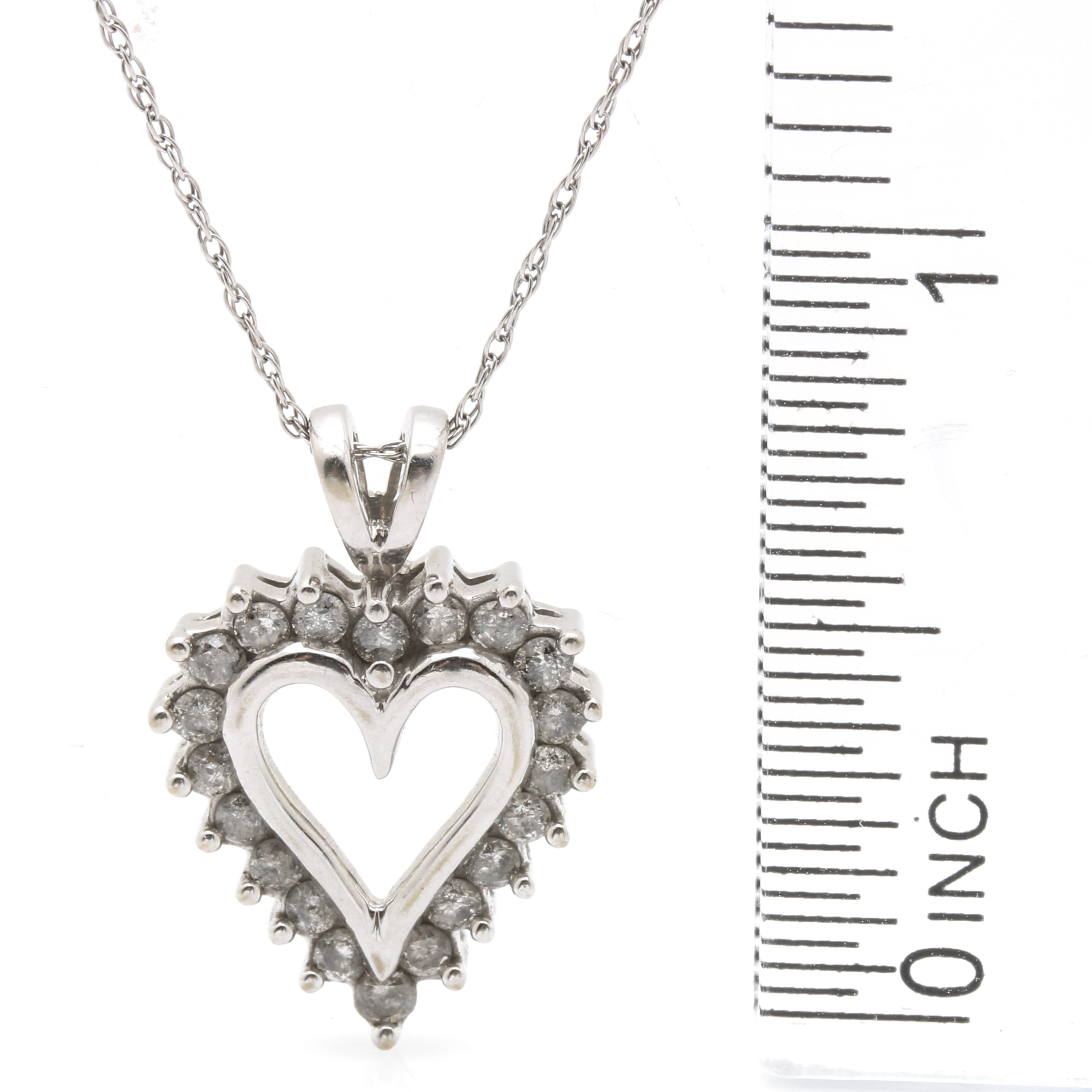 10K White Gold Diamond Heart Pendant Necklace