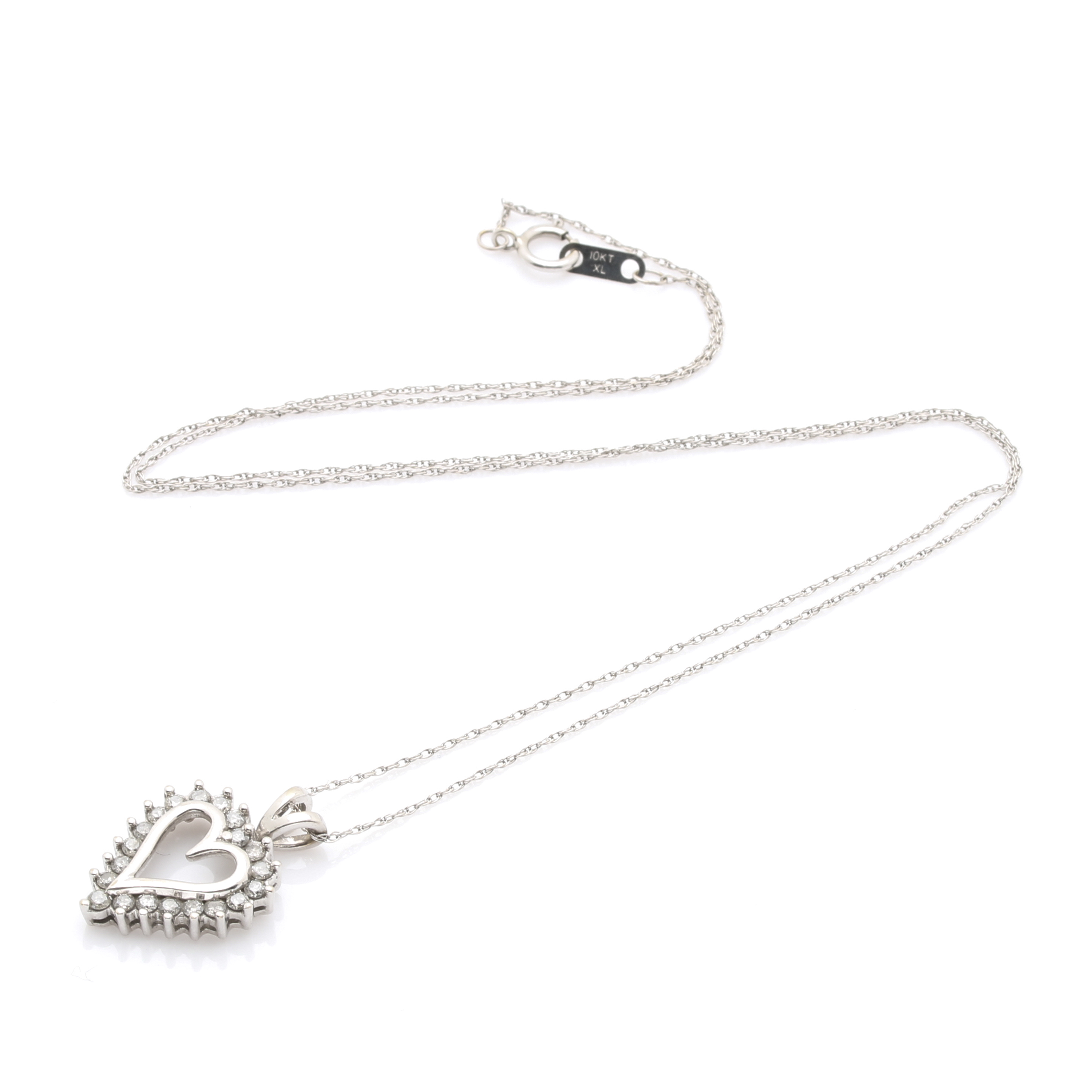 10K White Gold Diamond Heart Pendant Necklace