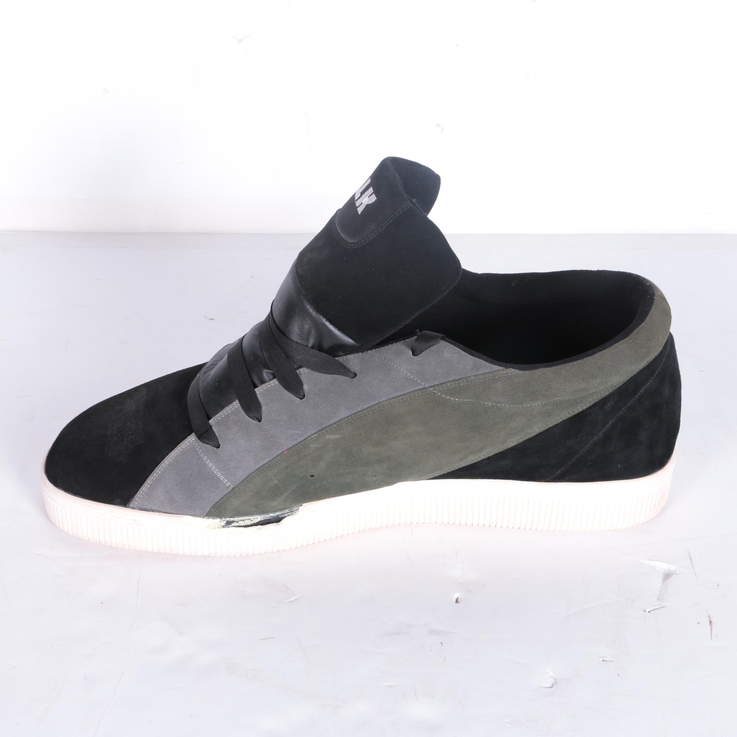 Oversized Airwalk Brand Display Shoe