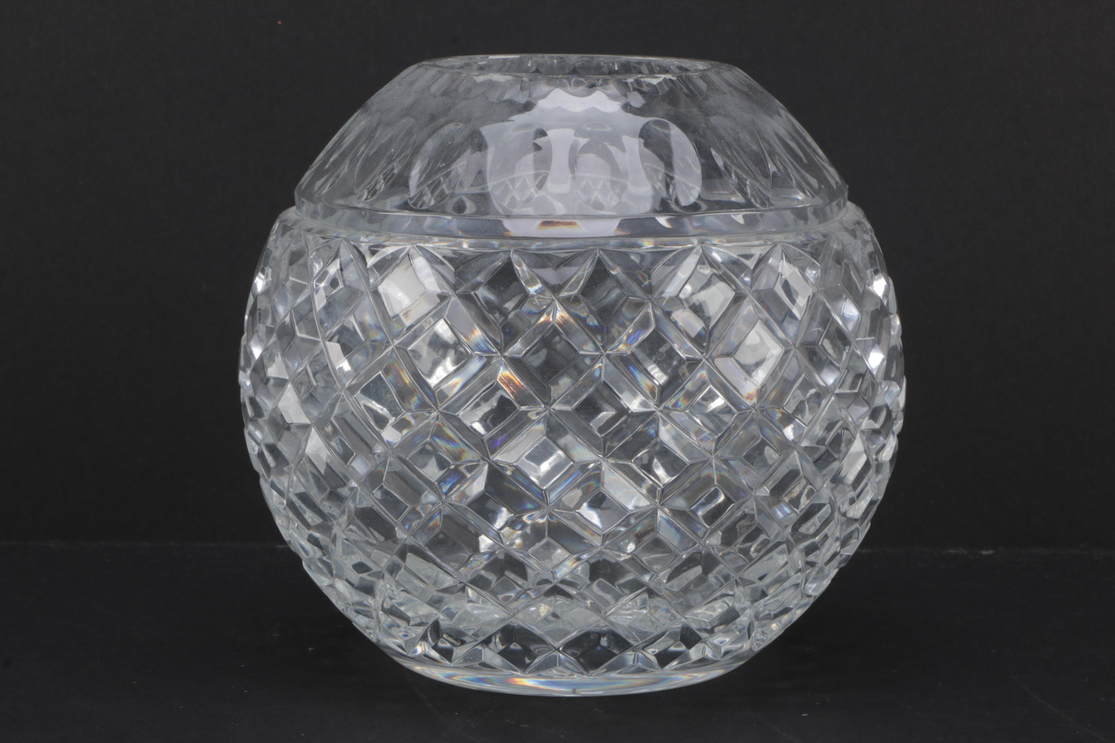 Shannon Crystal Designs of Ireland Vase with Rose Bowl