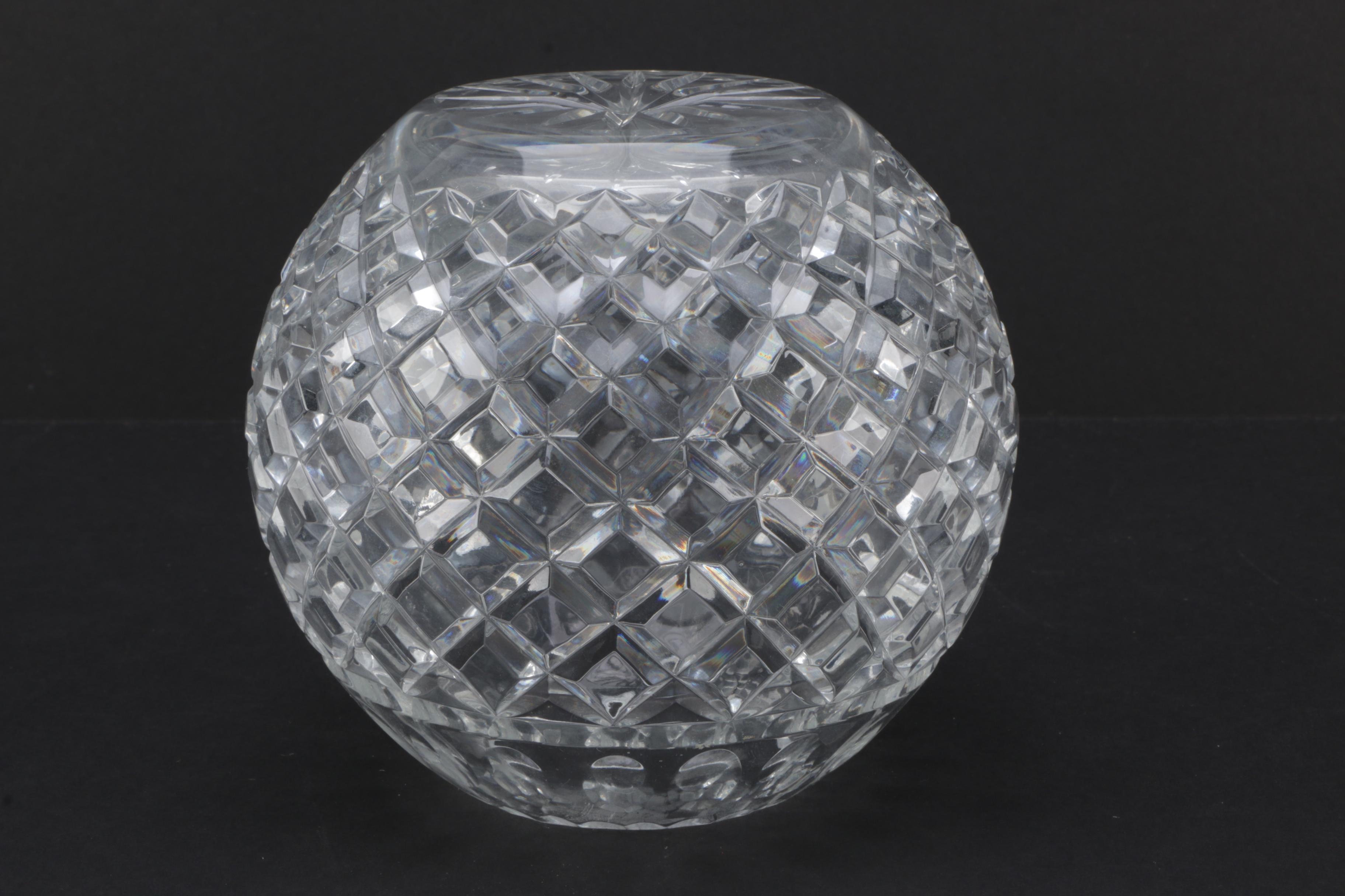 Shannon Crystal Designs of Ireland Vase with Rose Bowl