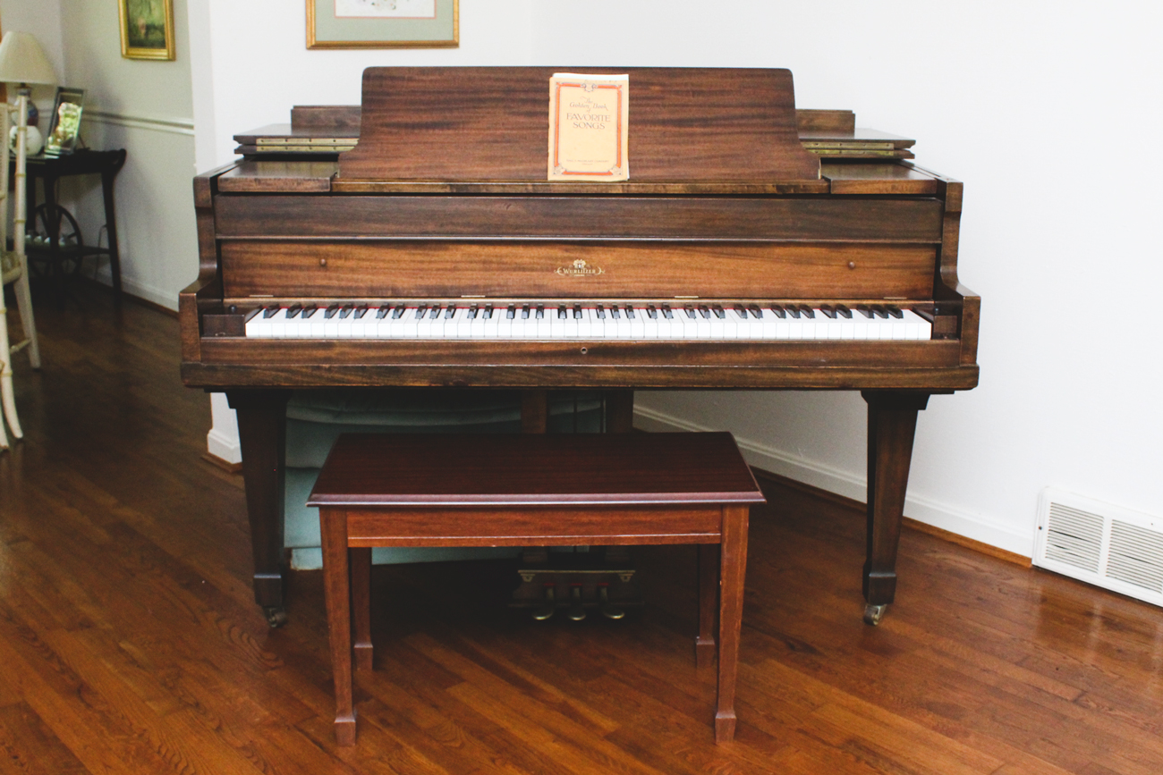 Wurlitzer Baby Grand Piano