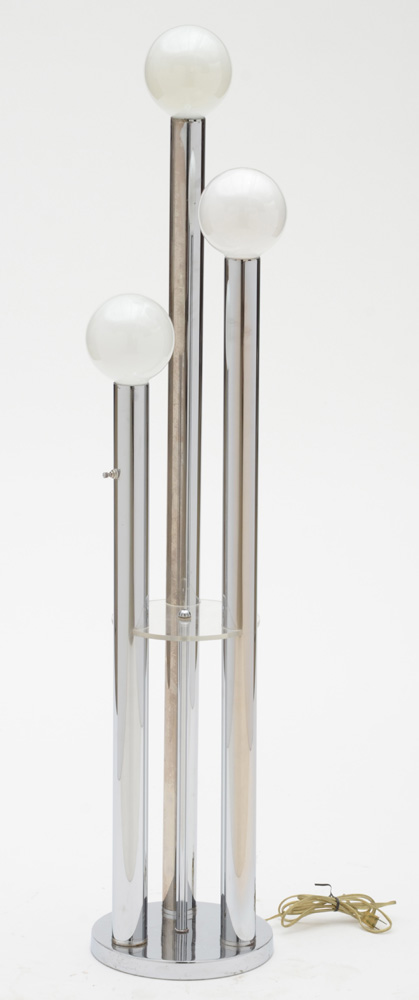 Vintage Mid Century Modern  Polished Chrome Floor Lamp