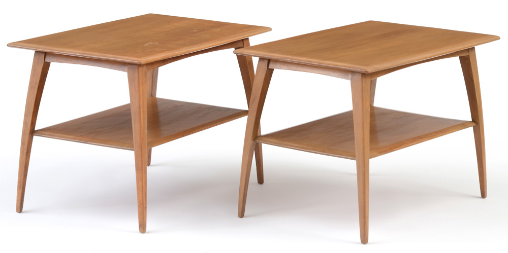 Mid Century Modern Pair of Heywood-Wakefield Side Tables