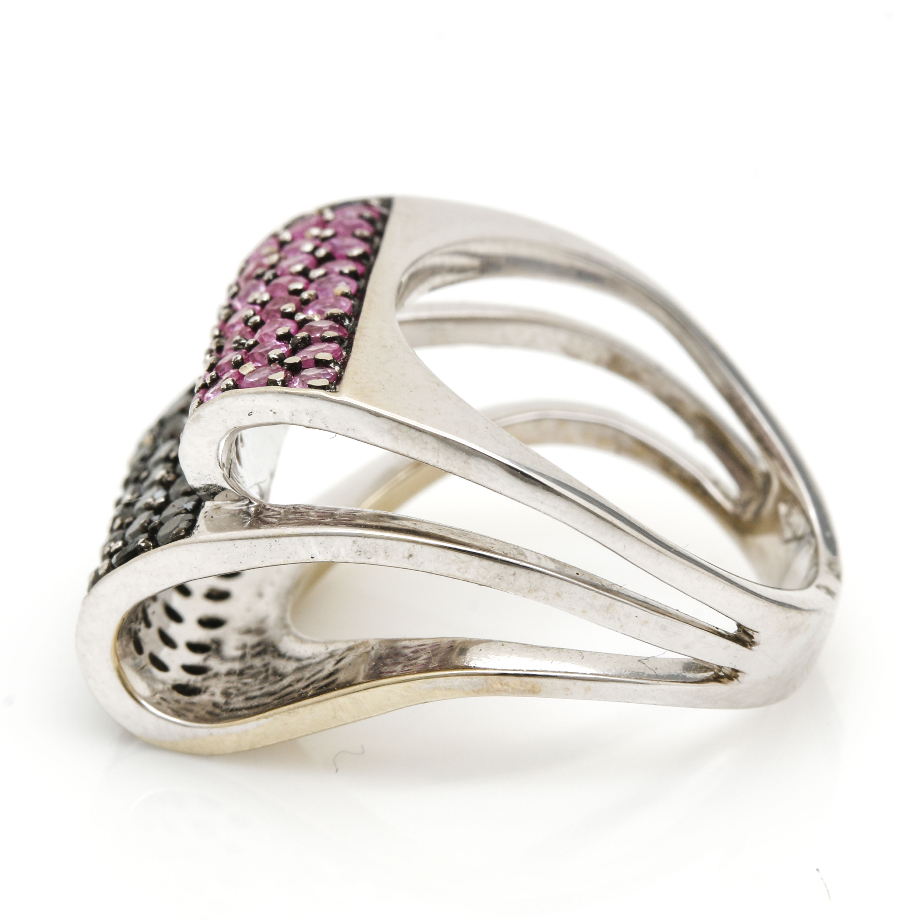 18K White Gold Pink Sapphire and Black Diamond Ring