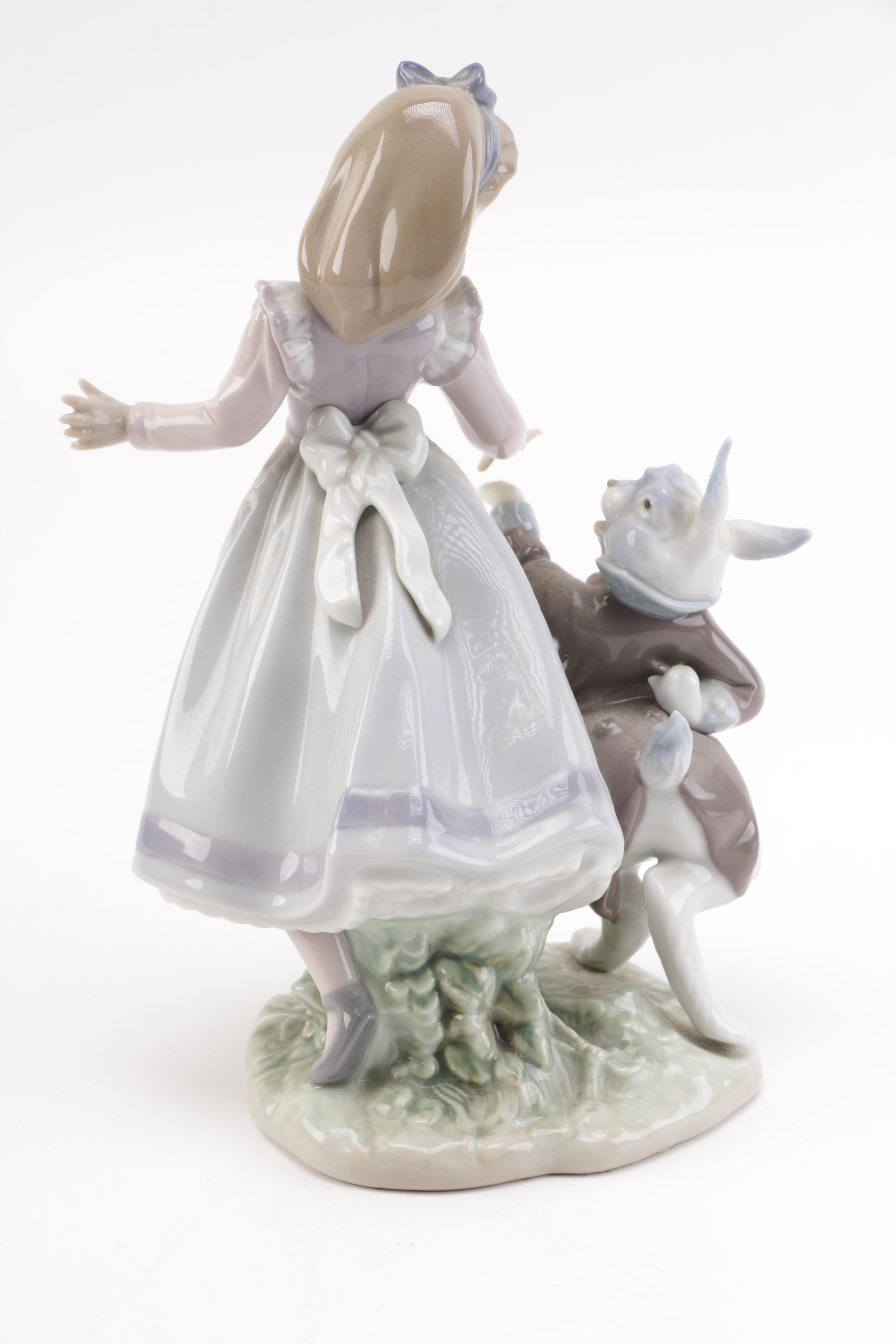Lladró "Alice in Wonderland" Figurine