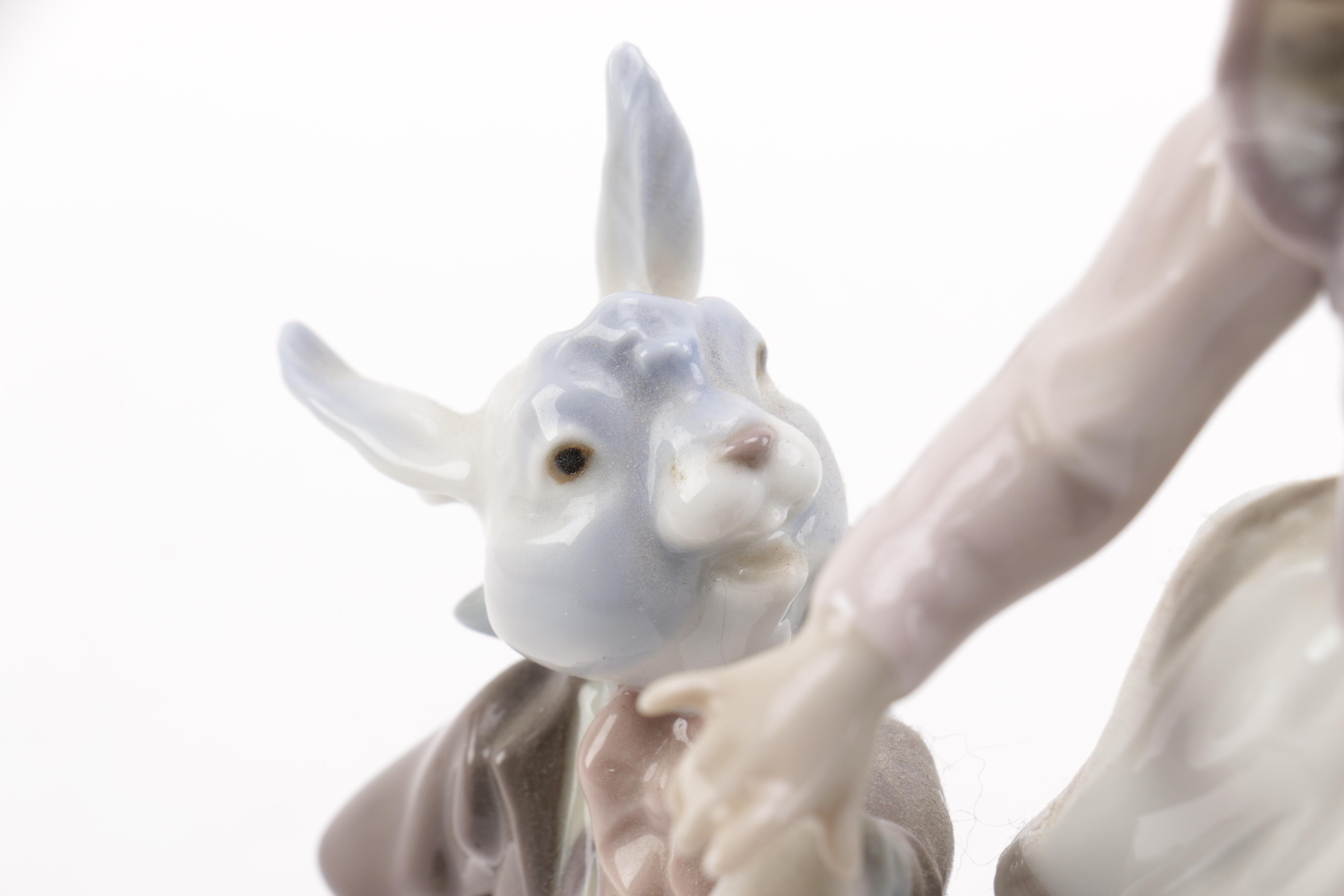 Lladró "Alice in Wonderland" Figurine