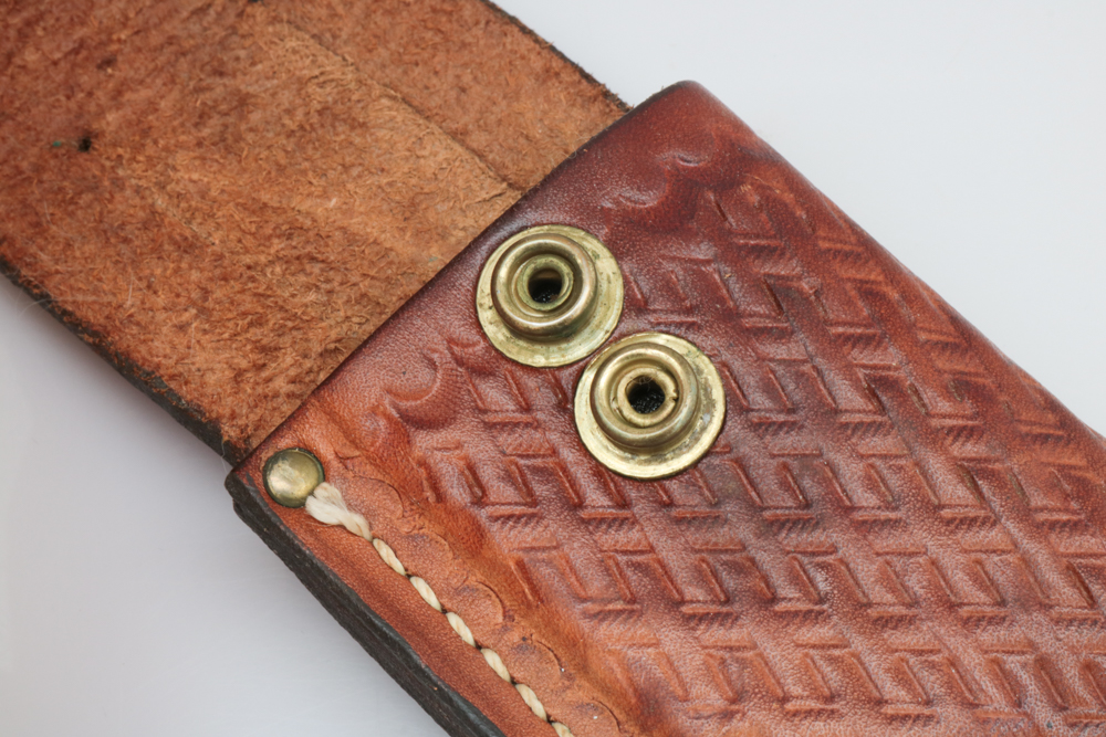 Case "Arapaho" Hunting Knife with Leather Sheath