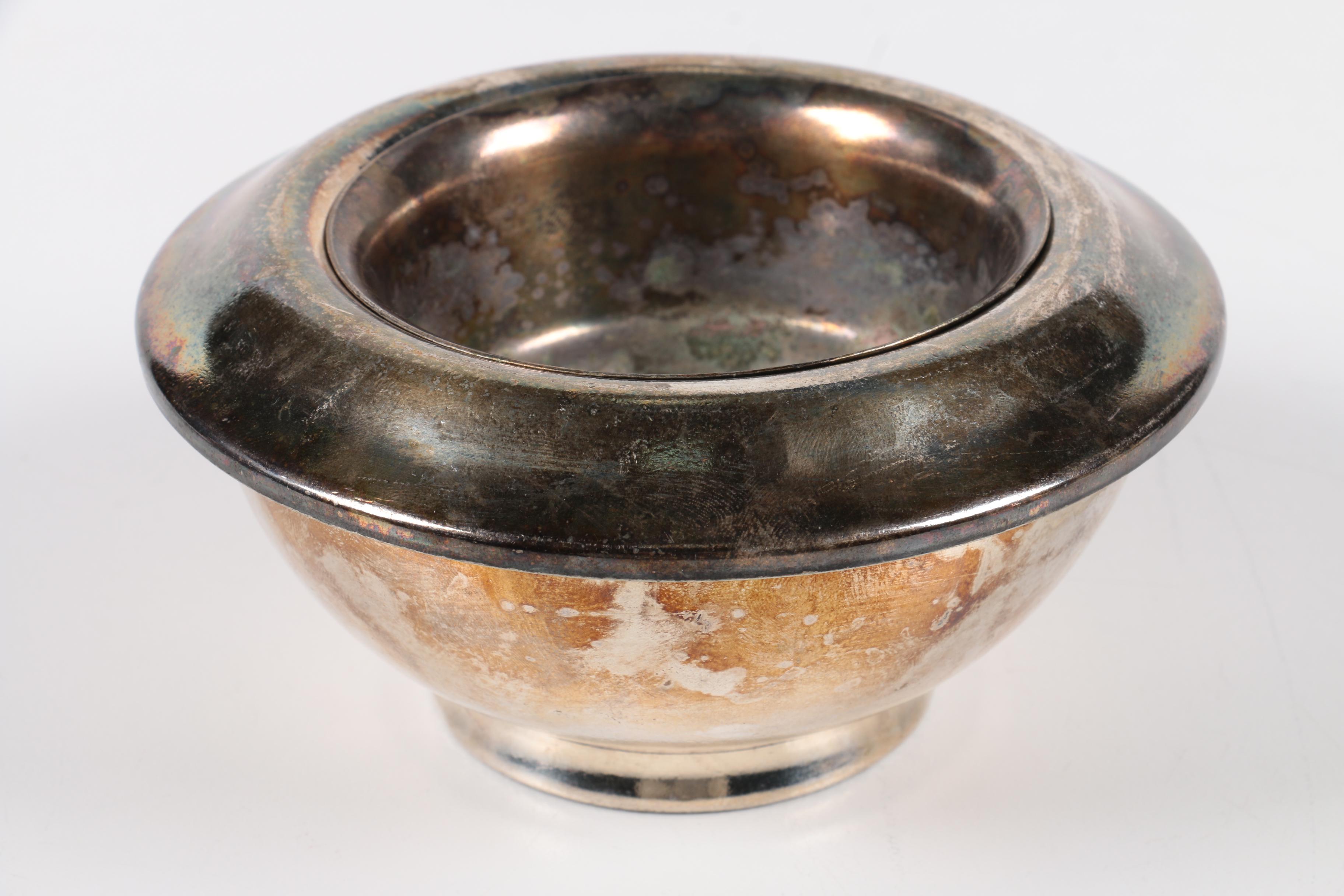 Collection of Silver Plate Serveware Featuring Wm. Rogers