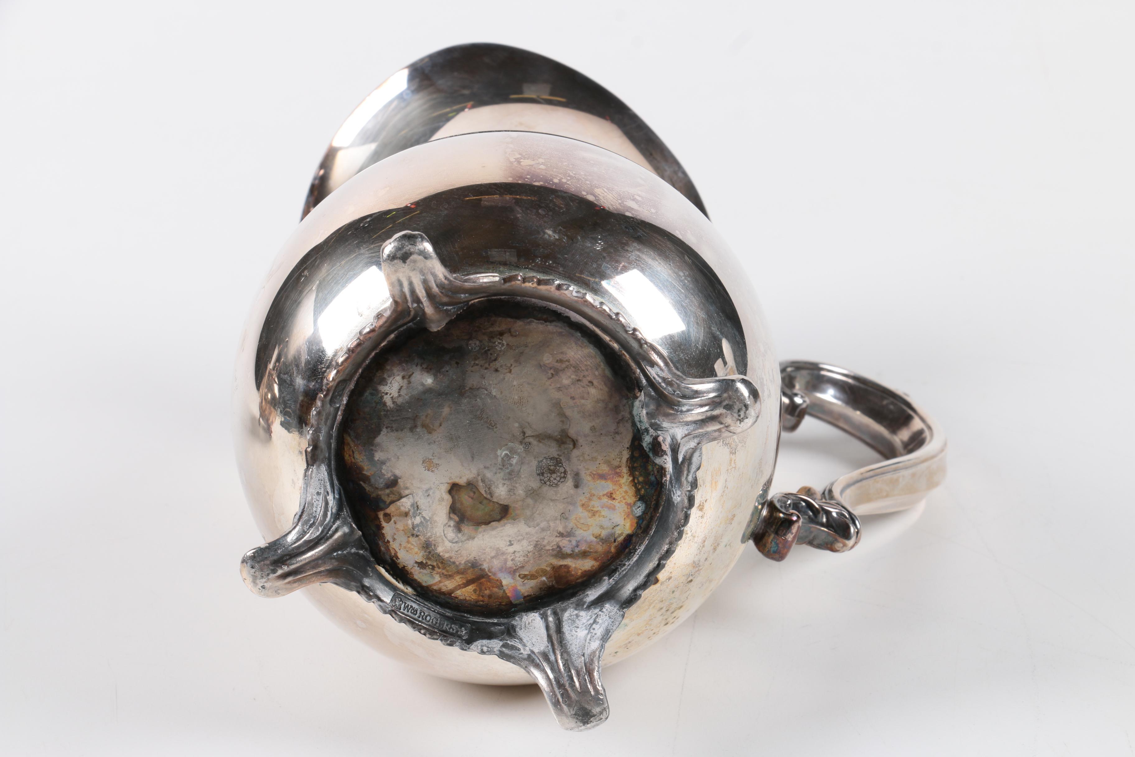 Collection of Silver Plate Serveware Featuring Wm. Rogers