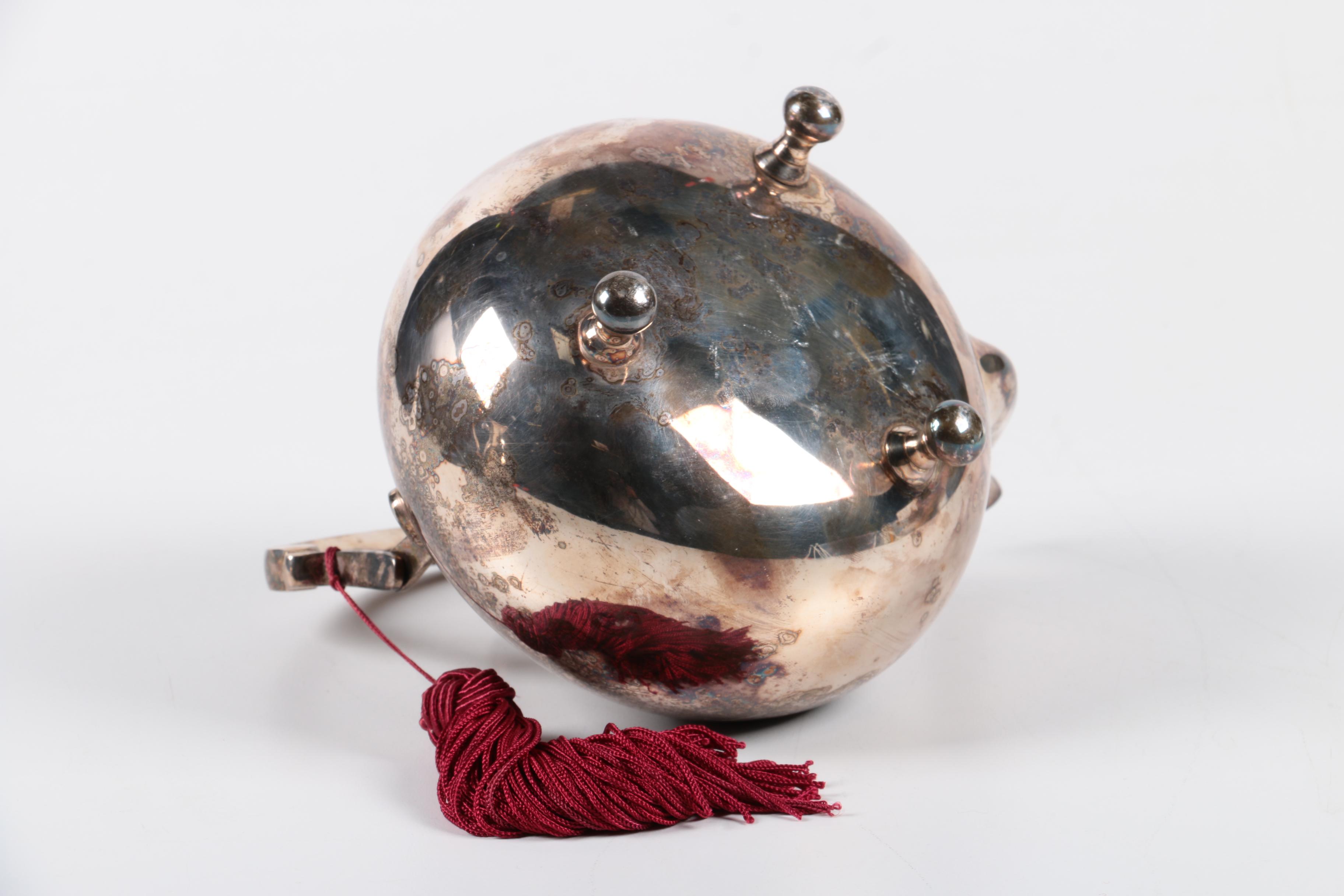 Collection of Silver Plate Serveware Featuring Wm. Rogers