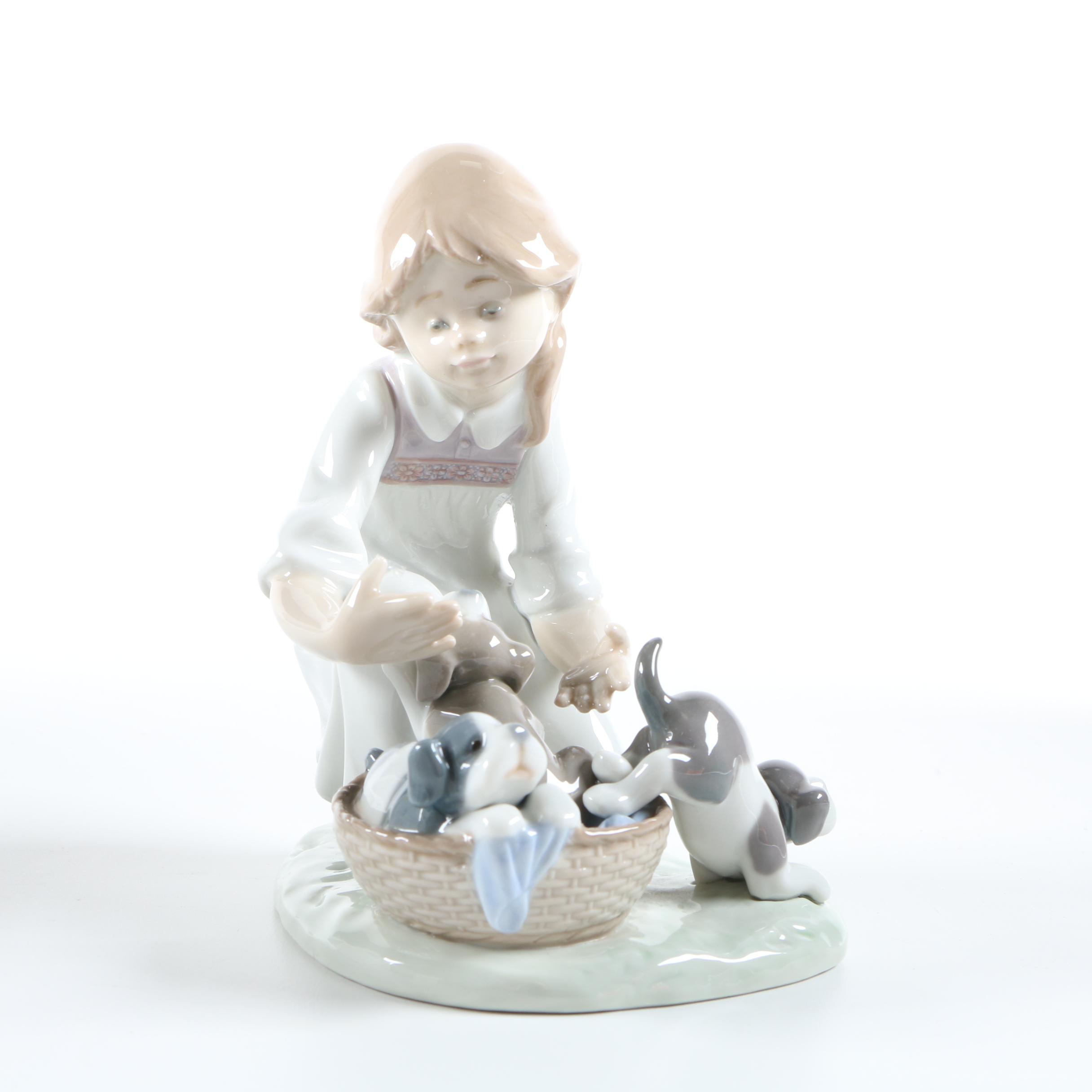 Lladro "Joy in a Basket" Figurine