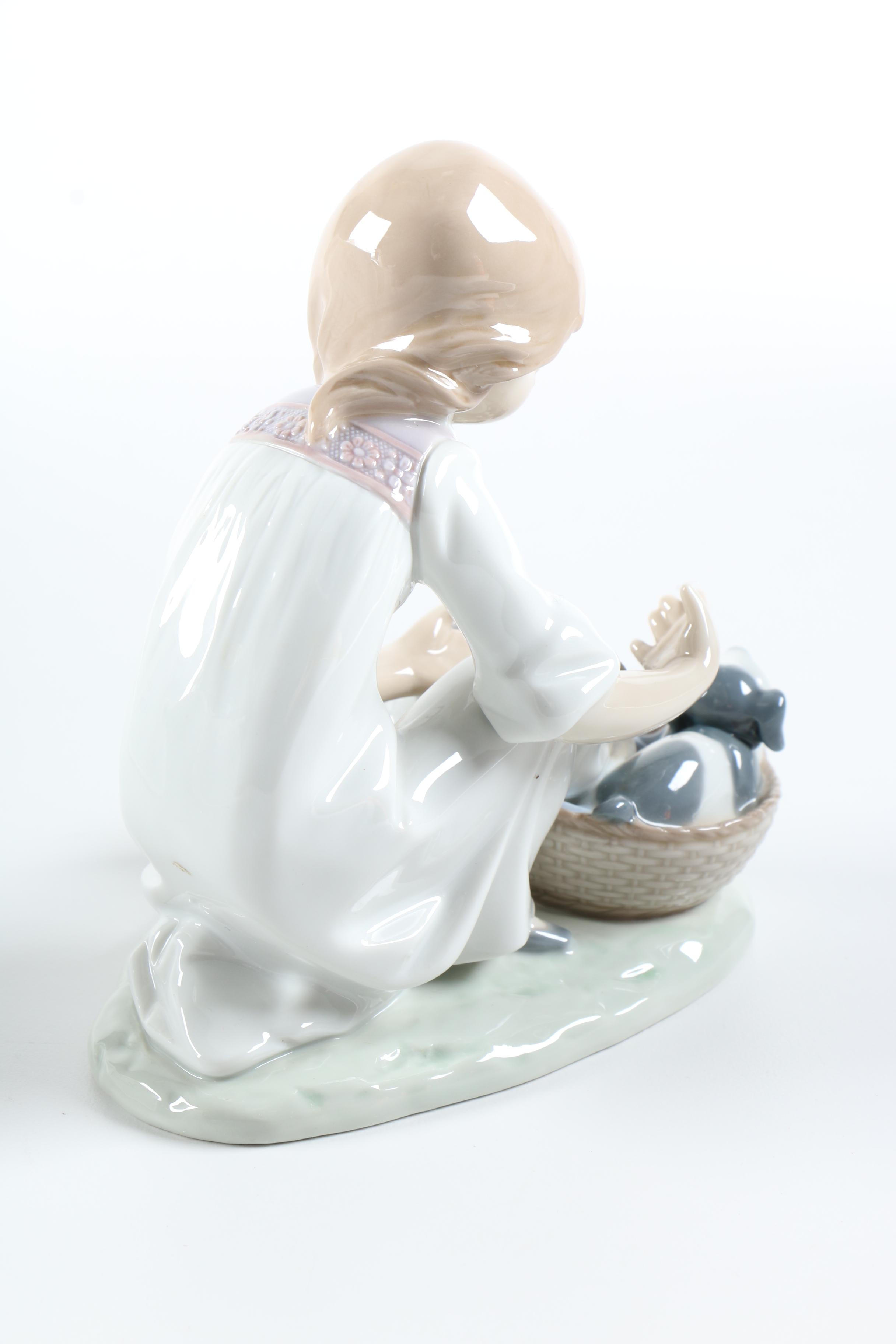 Lladro "Joy in a Basket" Figurine