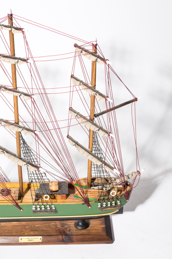 Wooden Clipper Ship Model "Flying Cloud"