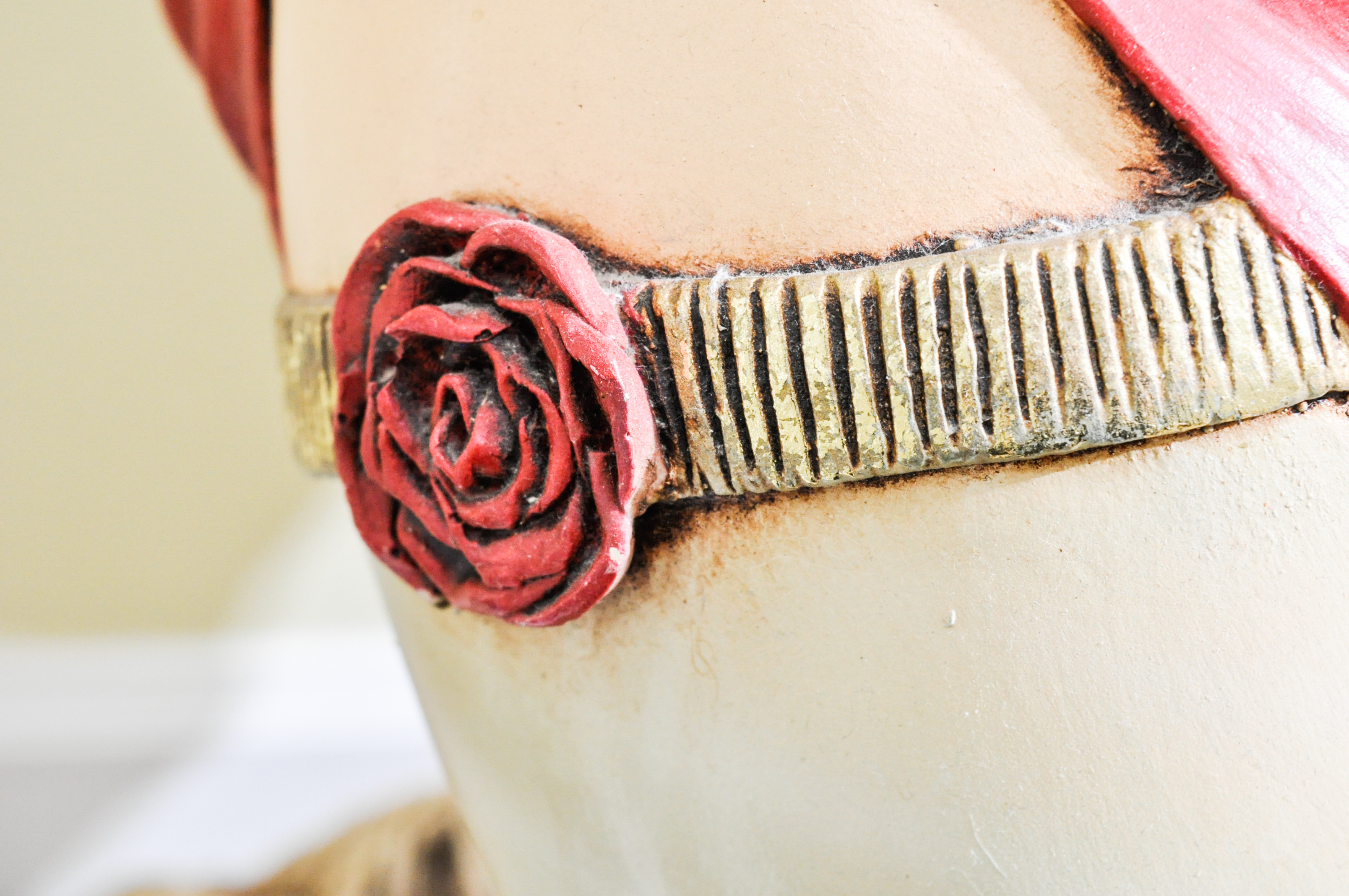 Burlesque Figural Table