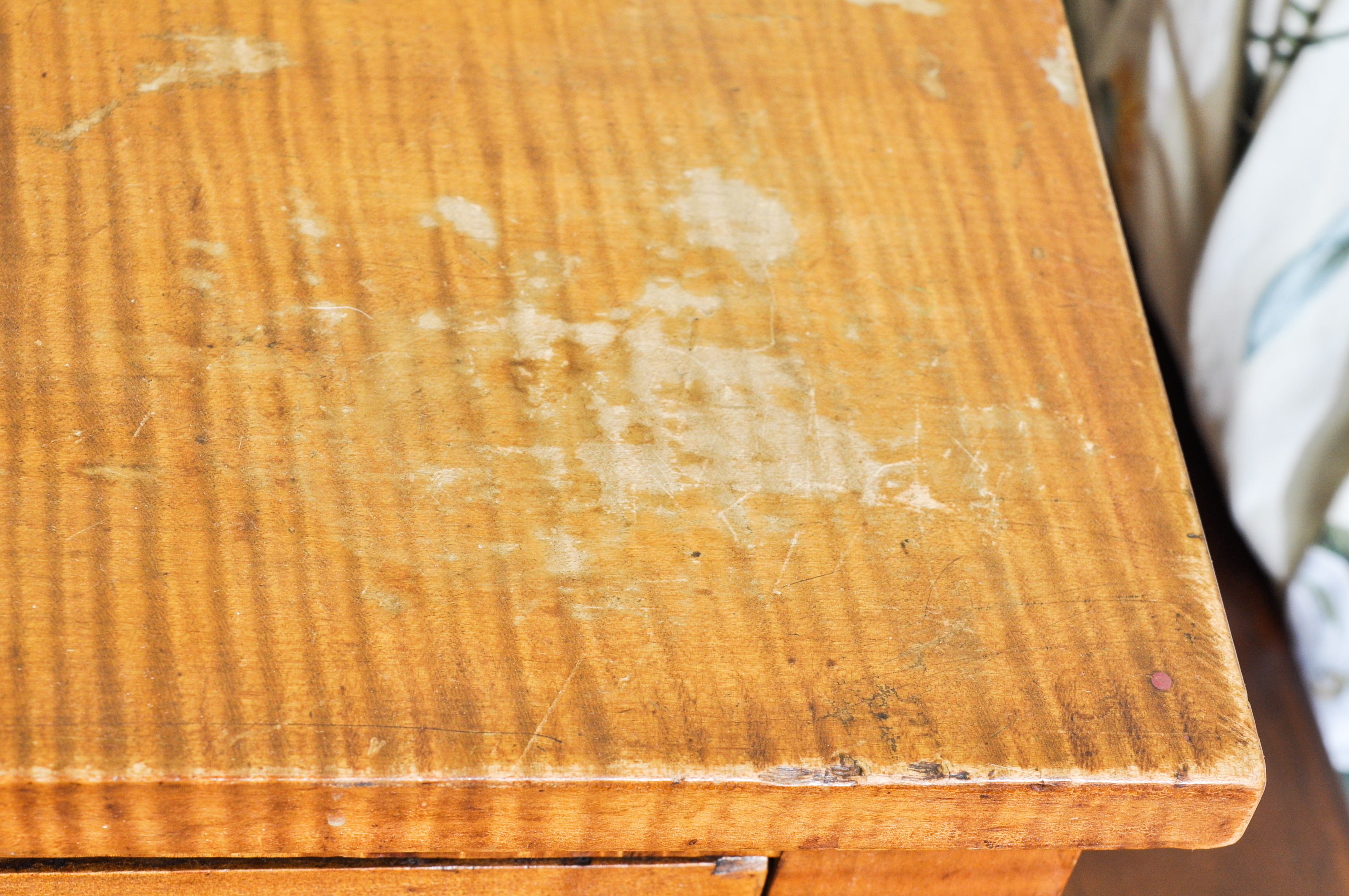 Late Federal Curly Maple One-Drawer Stand