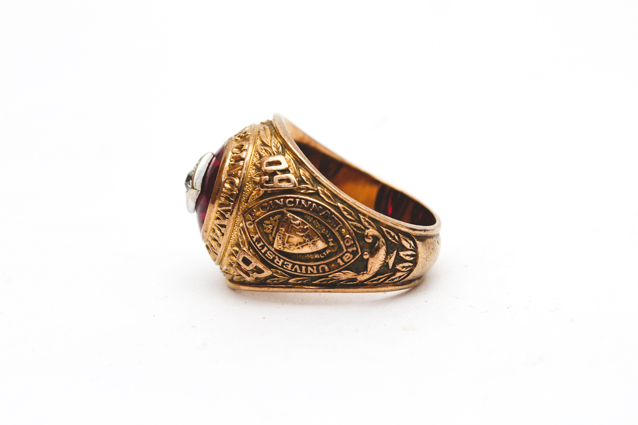 1960 University of Cincinnati Class Ring