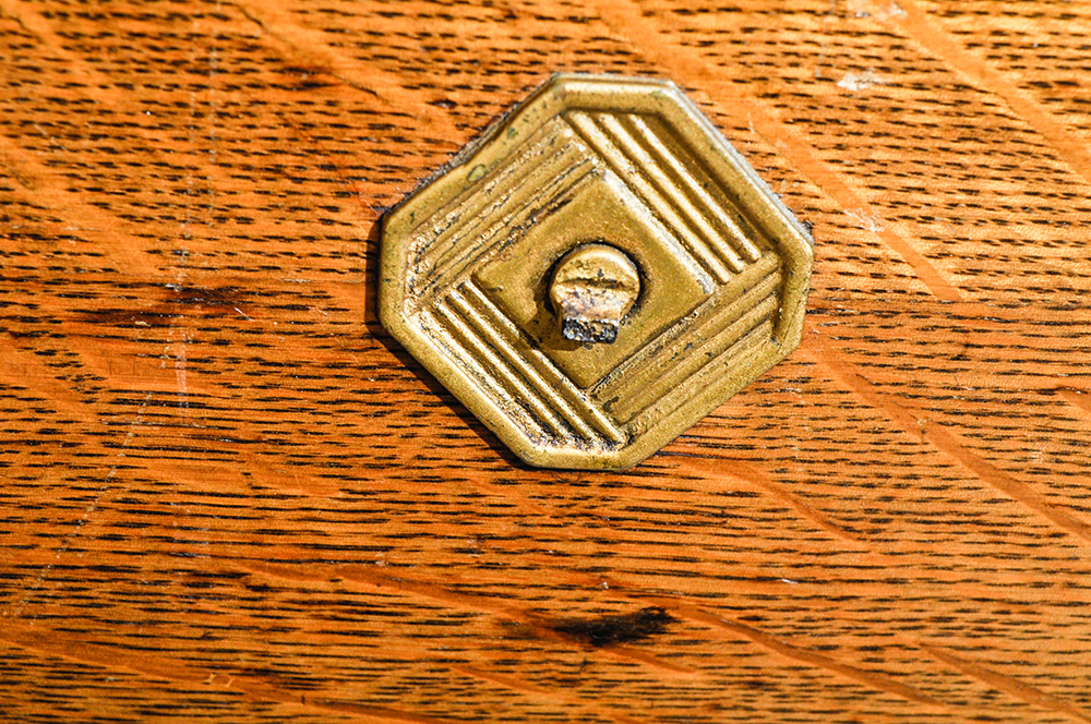 Tiger Oak Chest of Drawers