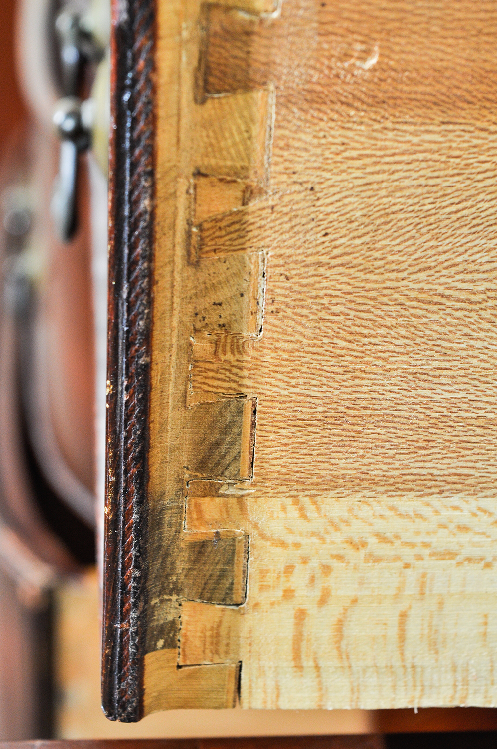 Federal Style Walnut Veneered Breakfront Sideboard