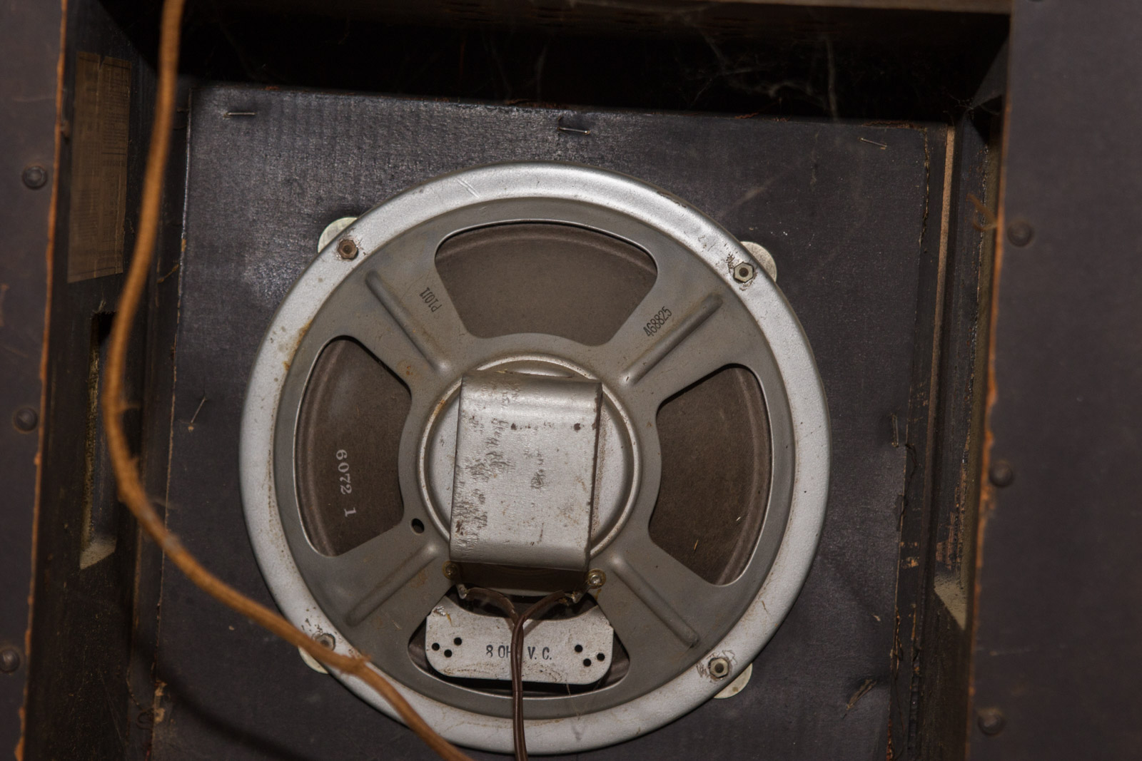 1933 Model 240 RCA Radio Cabinet