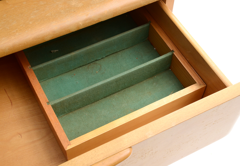 Mid Century Modern Heywood-Wakefield Buffet and Hutch