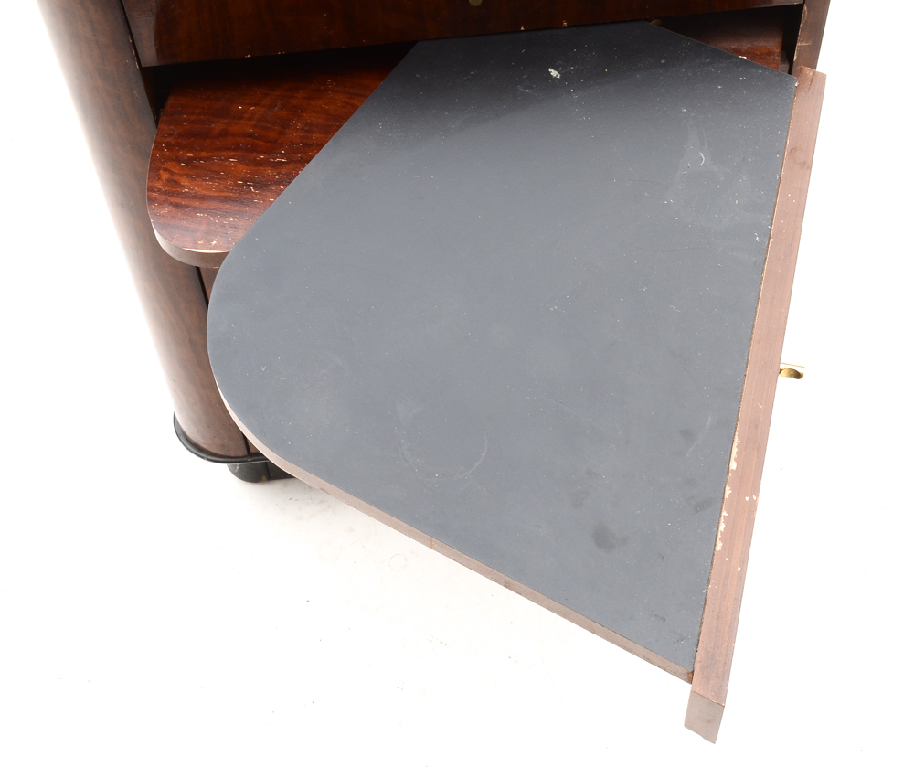 Pair of Mid Century Modern Nightstands by Drexel