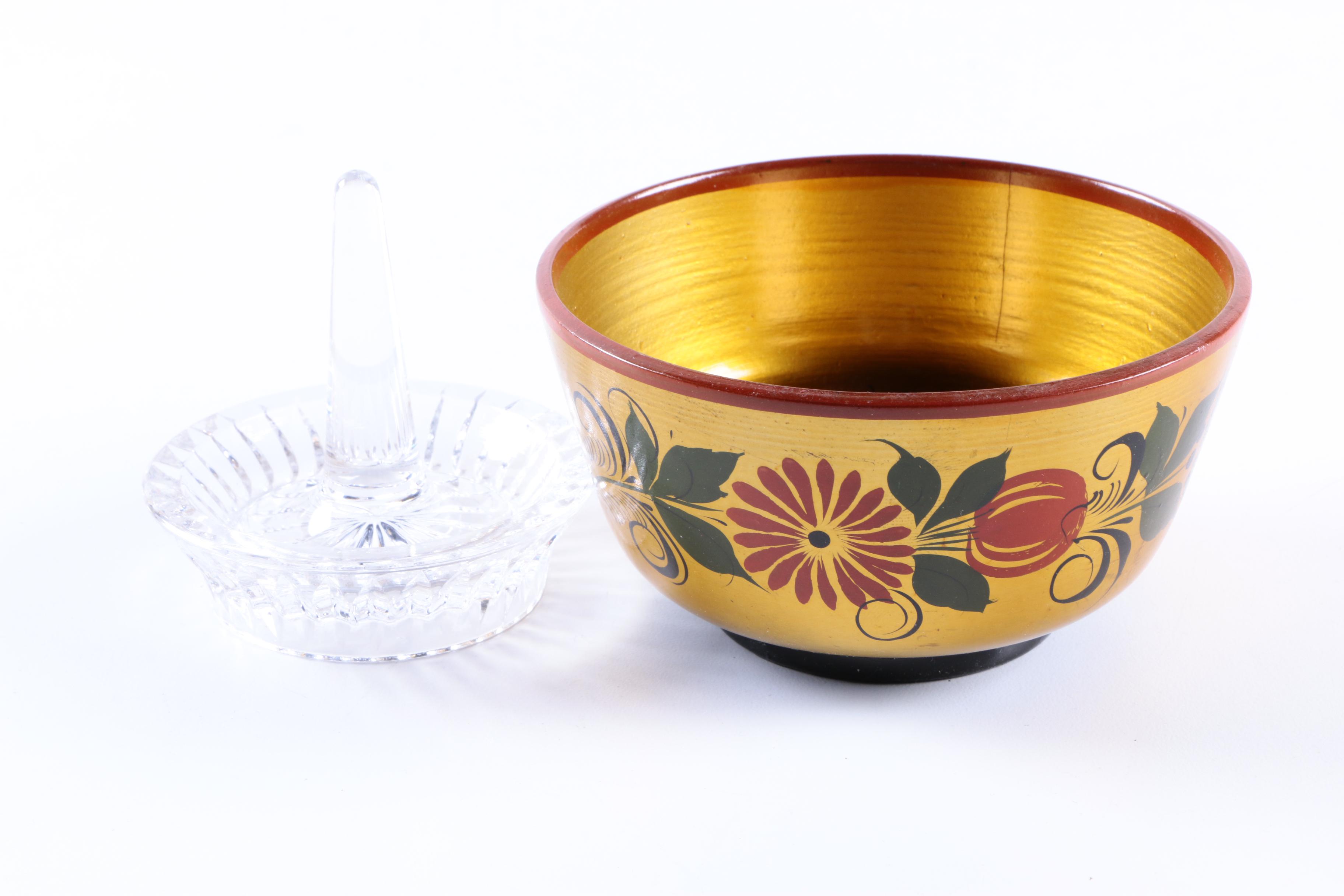 Ceramic and Porcelain Dishes