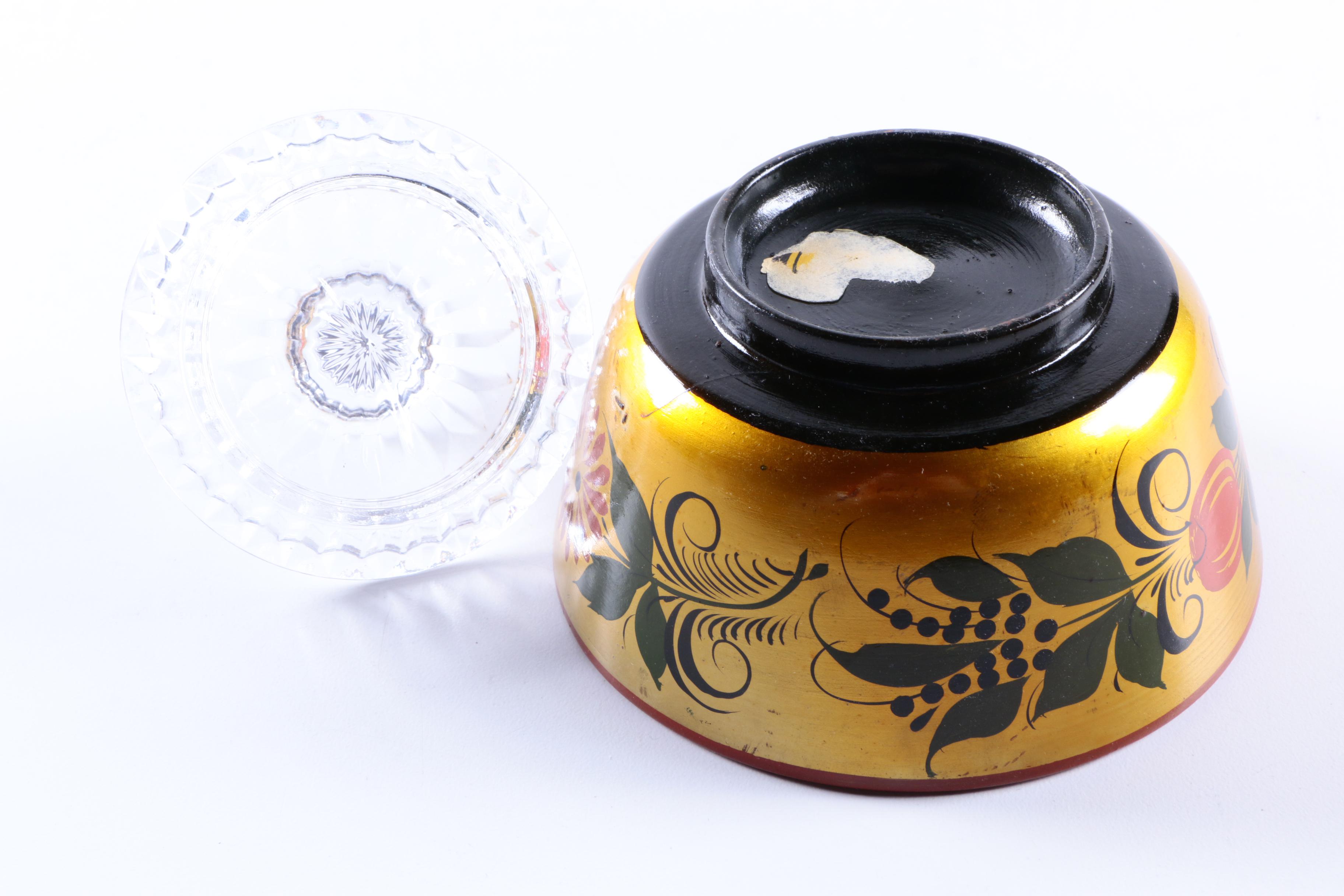 Ceramic and Porcelain Dishes