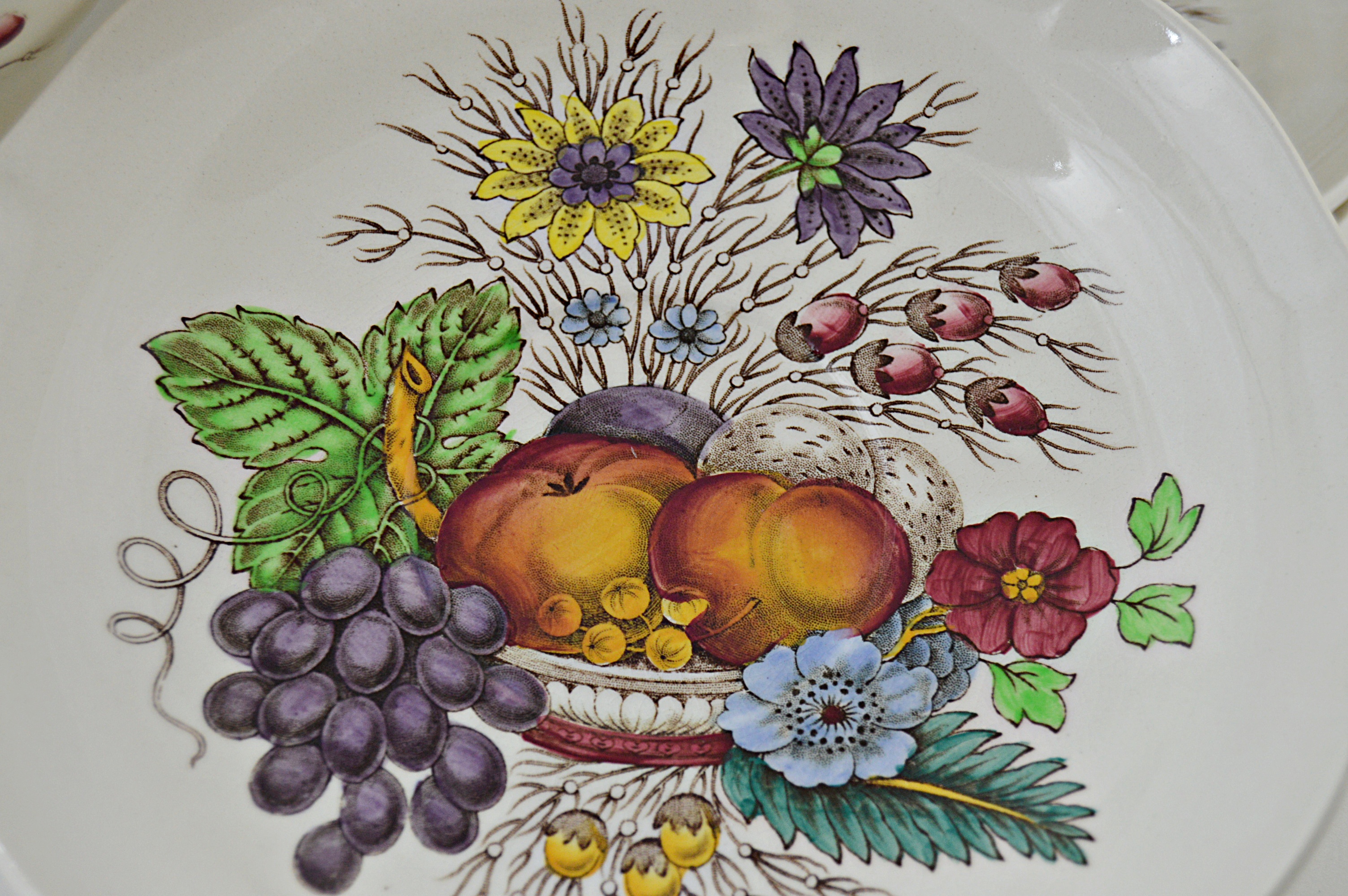 Vintage Copeland Spode "Reynolds" Bone China Teacups and Saucers