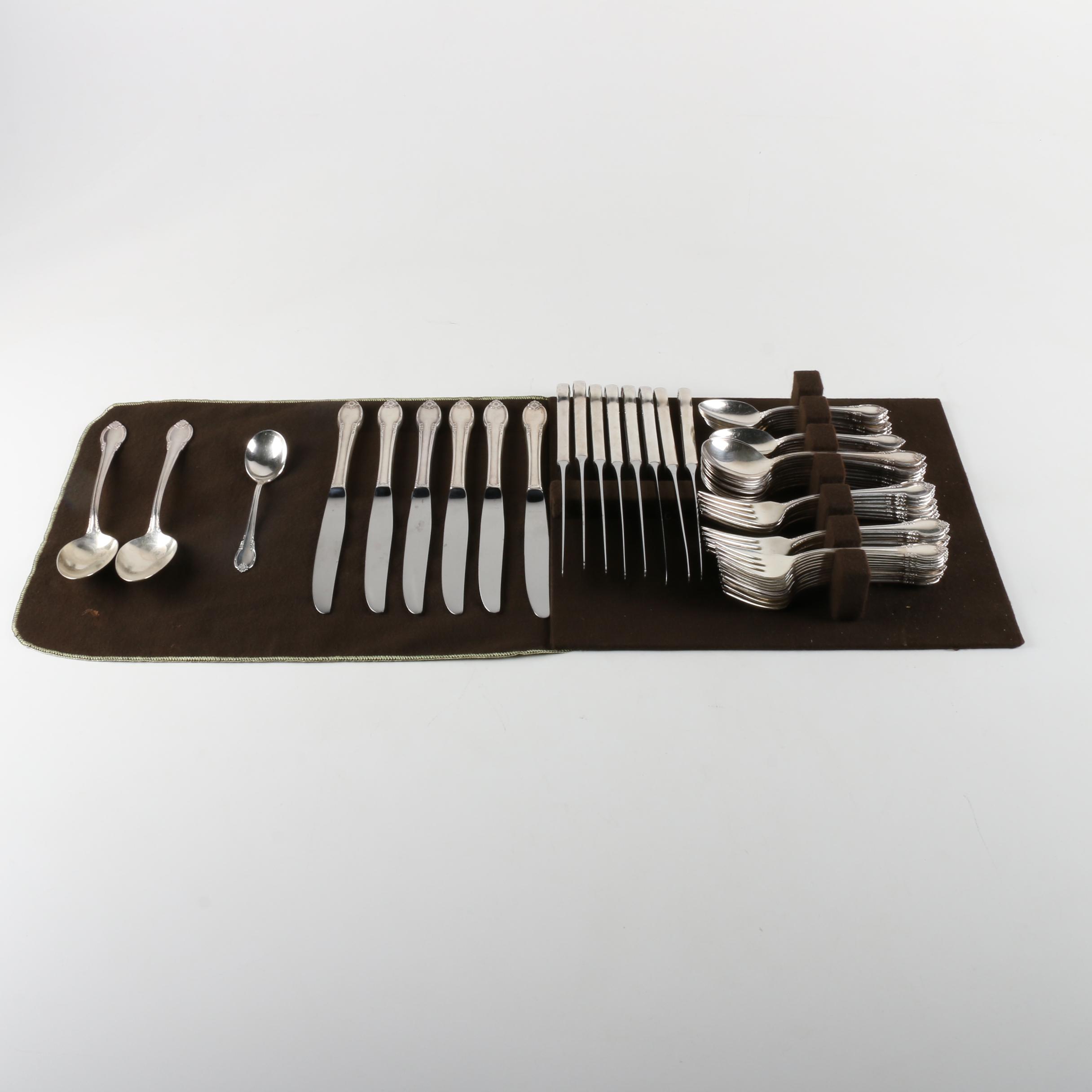 1847 Rogers Bros. "Remembrance" Silver-Plated Flatware Set