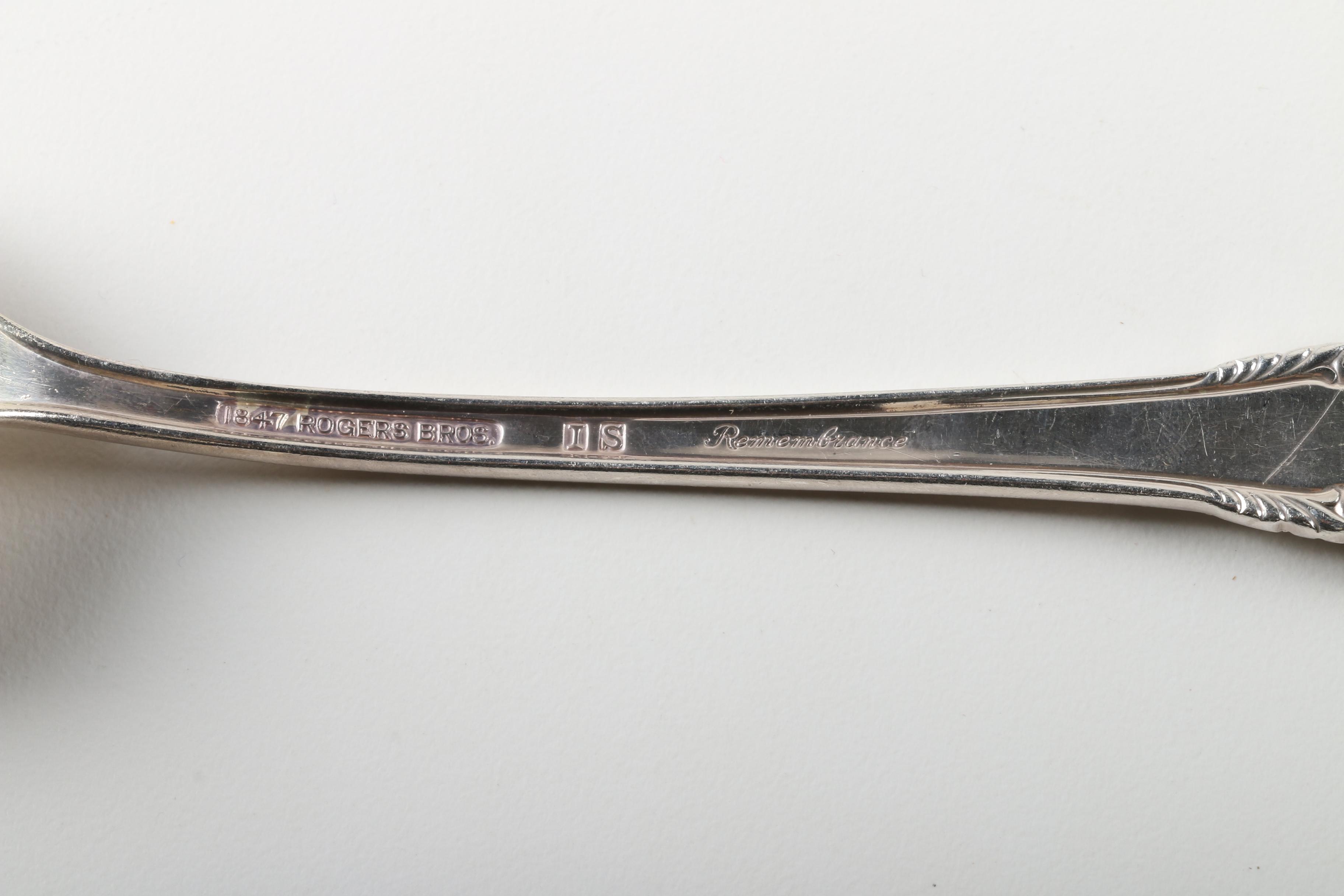 1847 Rogers Bros. "Remembrance" Silver-Plated Flatware Set