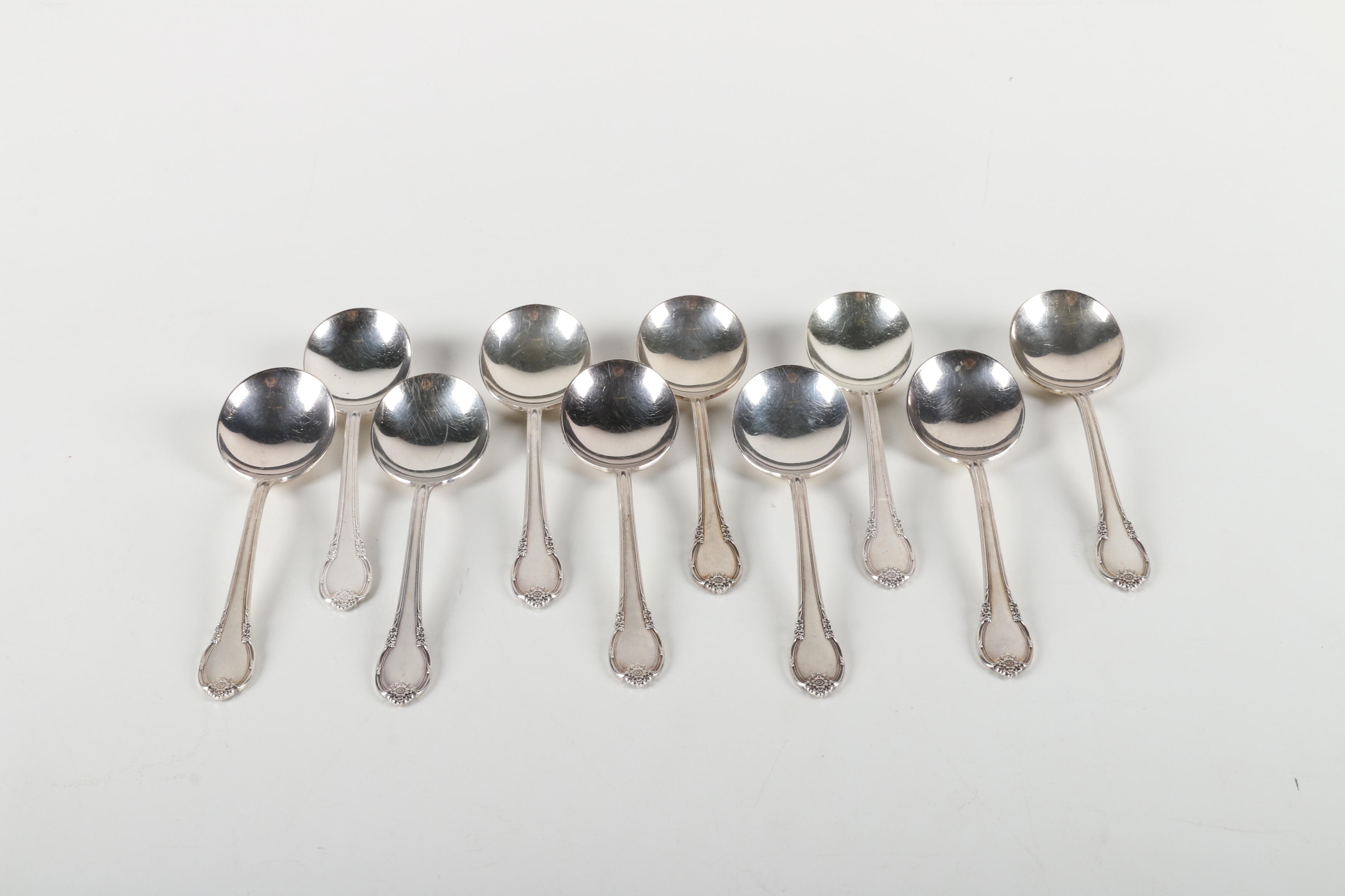 1847 Rogers Bros. "Remembrance" Silver-Plated Flatware Set