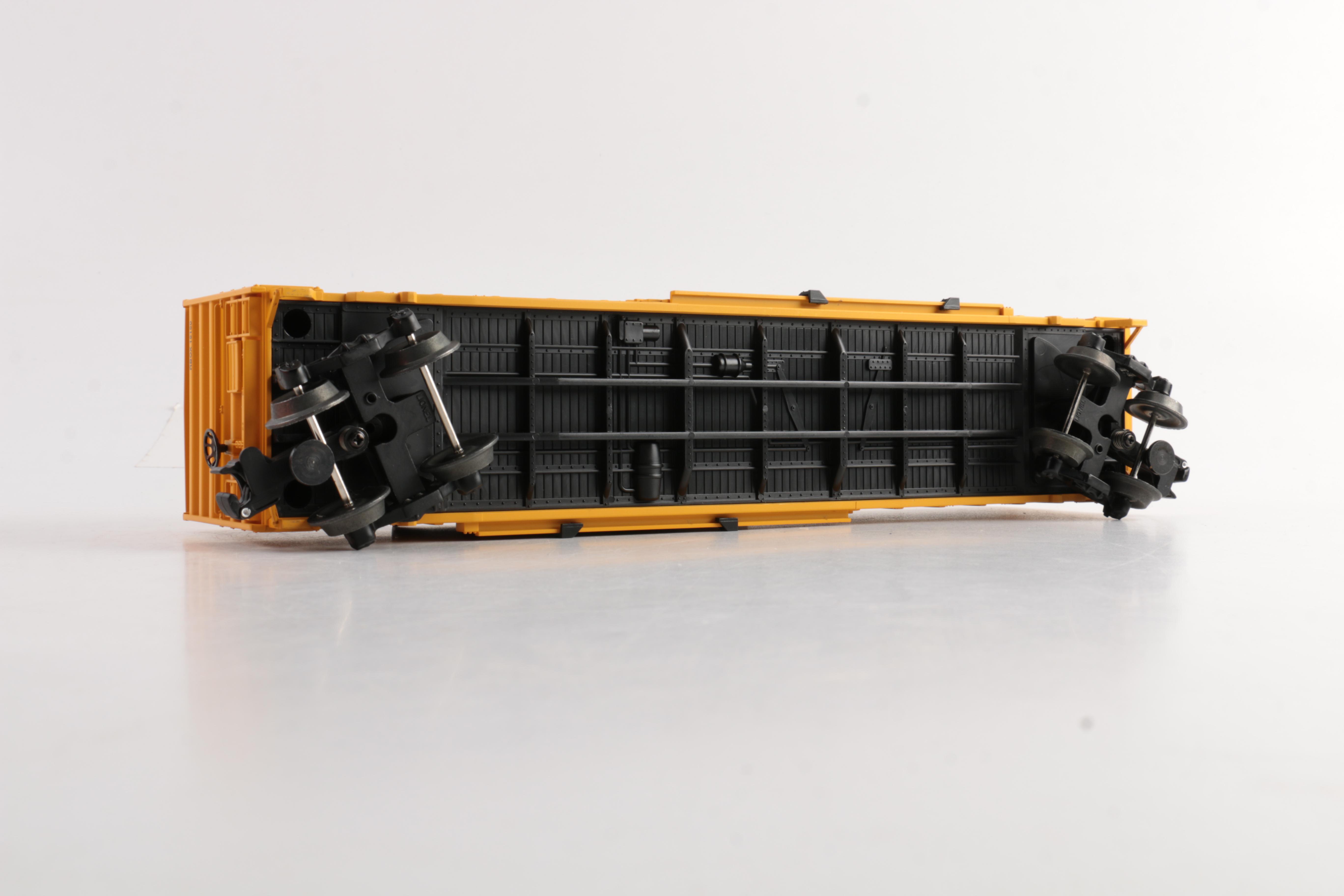 Lionel O-Scale RailBox Railroad Boxcar