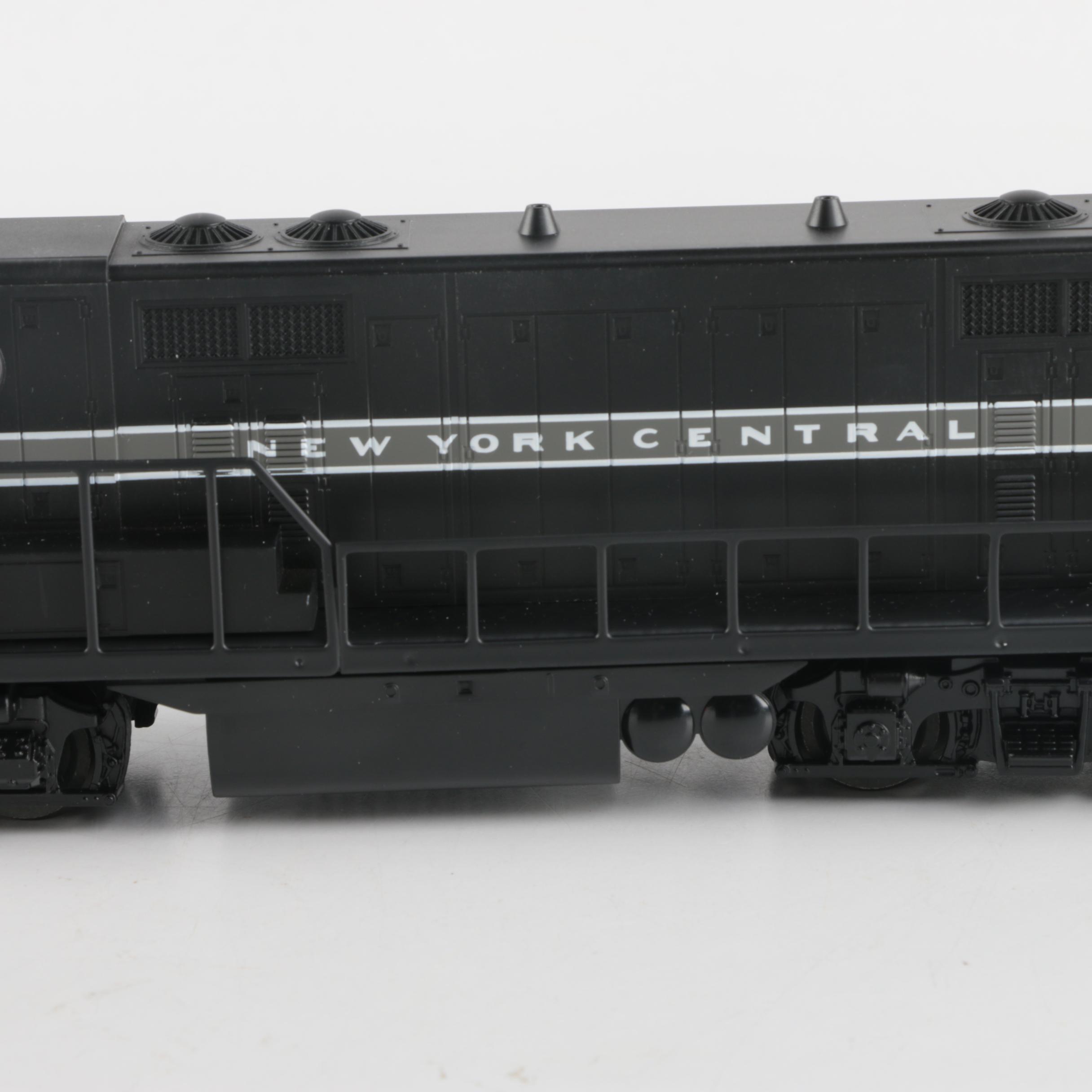Lionel New York Central GP-9 Non-Powered B-Unit Diesel Locomotive