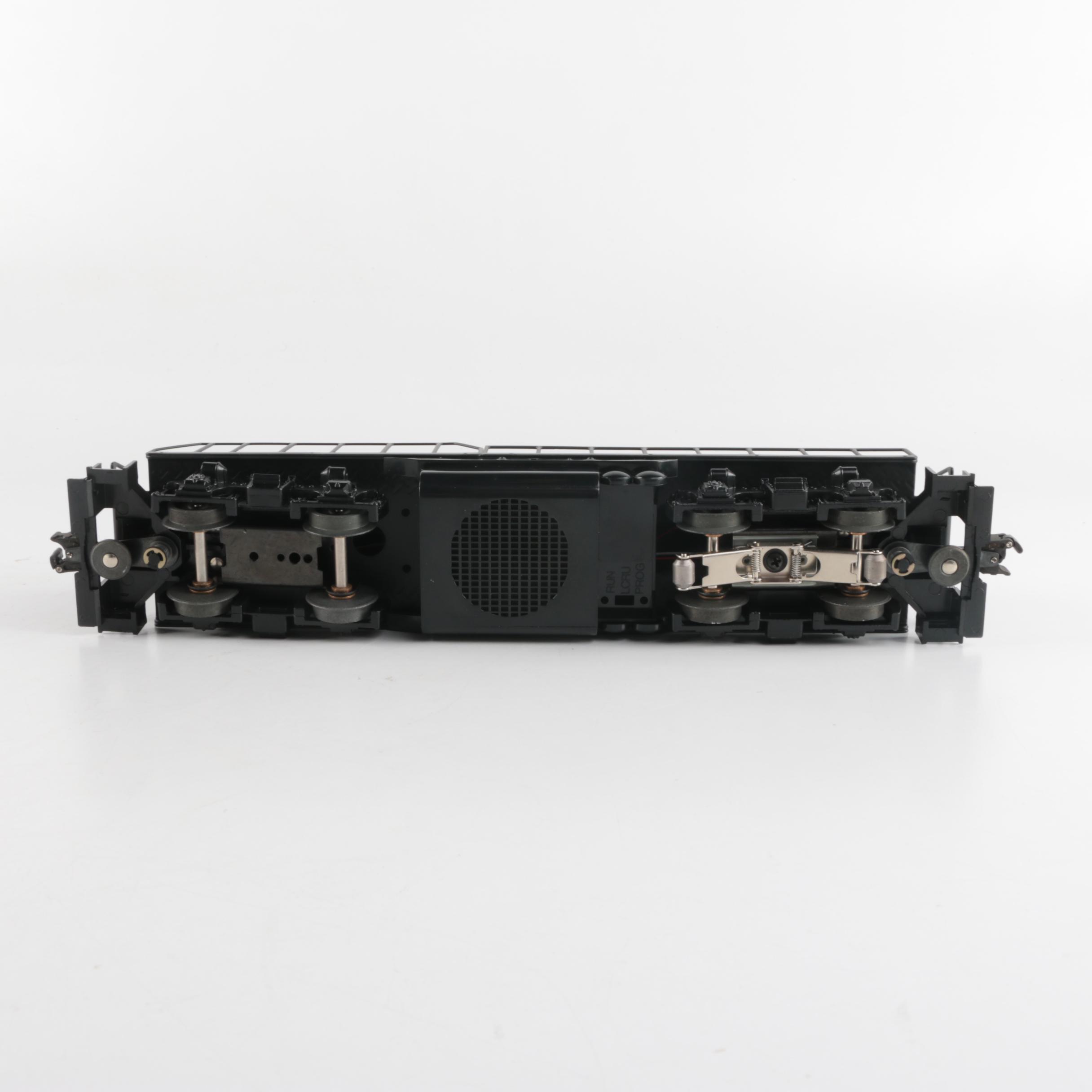 Lionel New York Central GP-9 Non-Powered B-Unit Diesel Locomotive