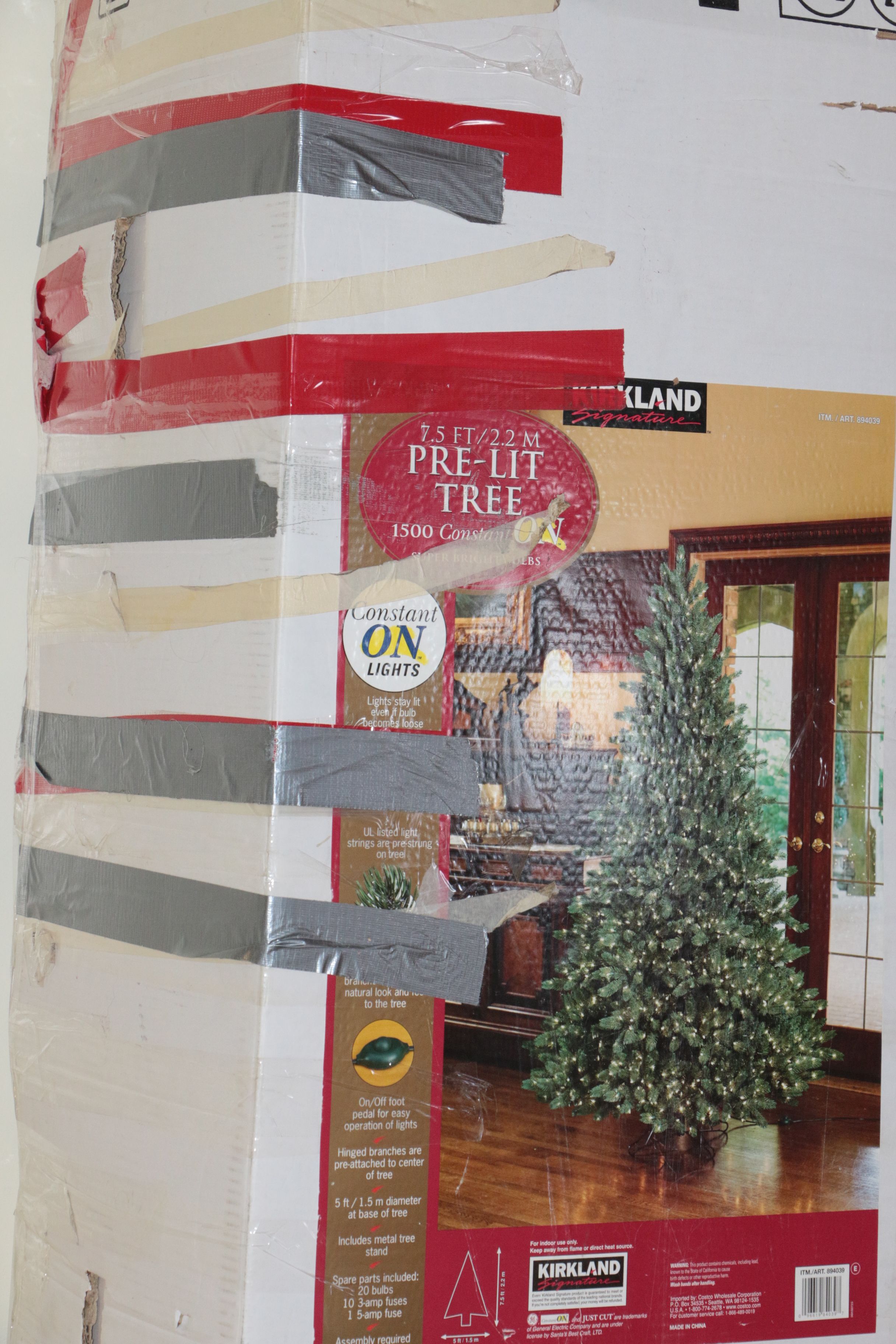 7.5' Artificial Pre-Lit Christmas Tree by Kirkland