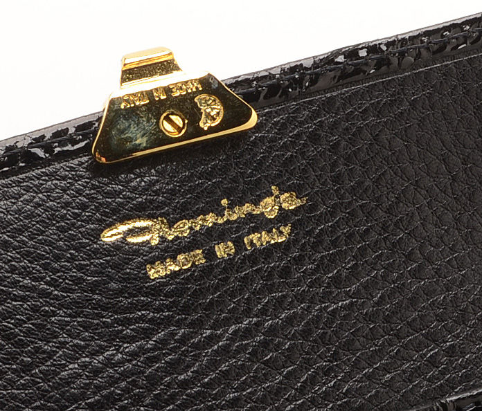 Vintage Black Alligator-Pattern Leather Handbags