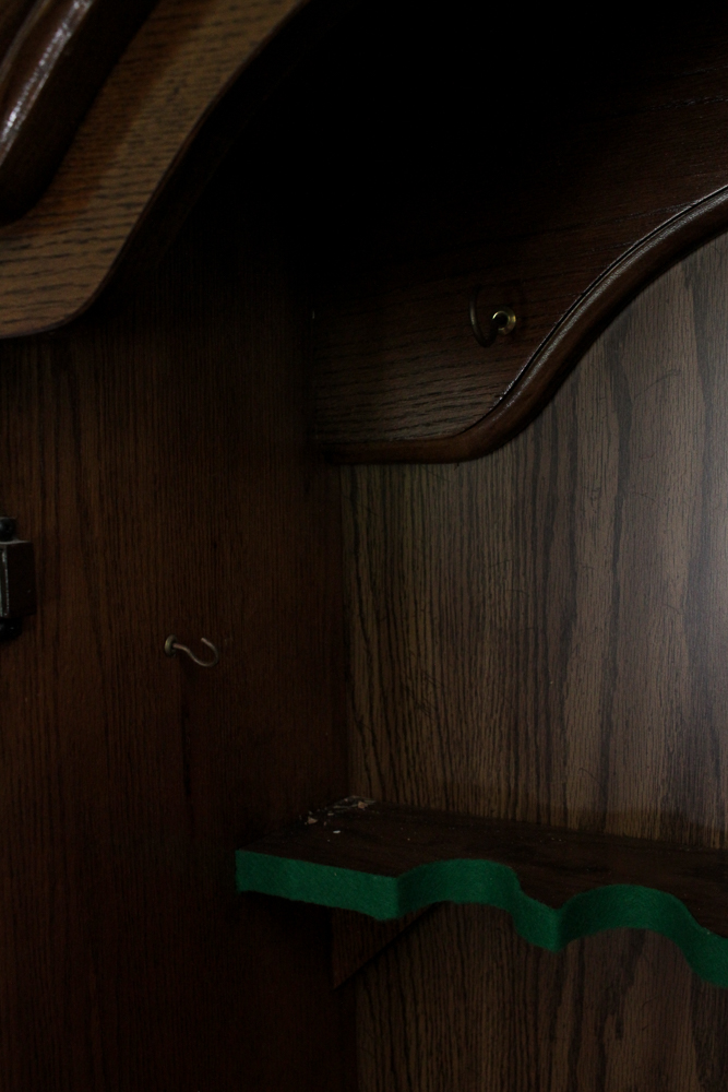 Oak Gun Cabinet