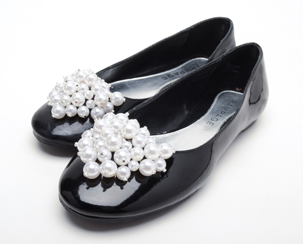 Collection of Women's Black Shoes including Nine West