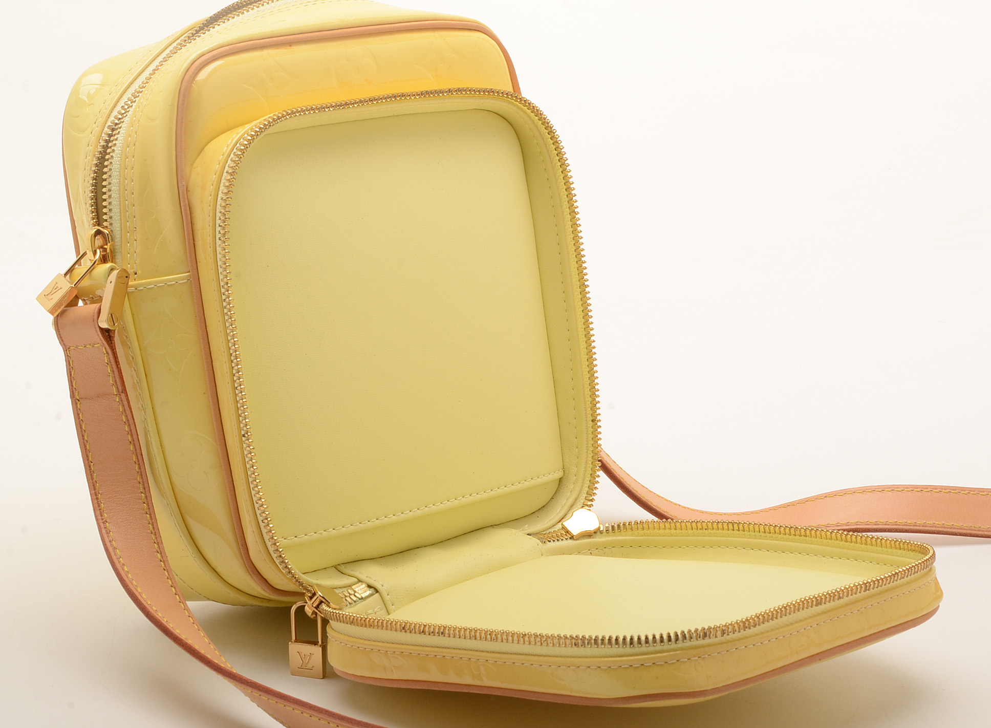 Louis Vuitton Vernis Wooster Crossbody Bag