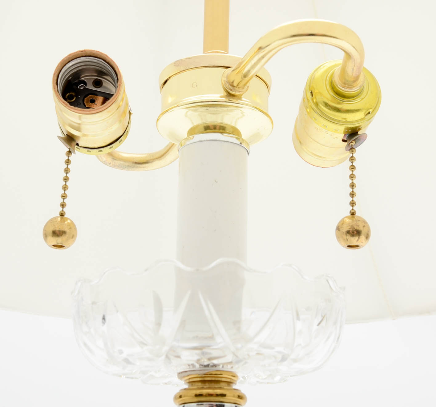 Hand Cut Crystal Lamp