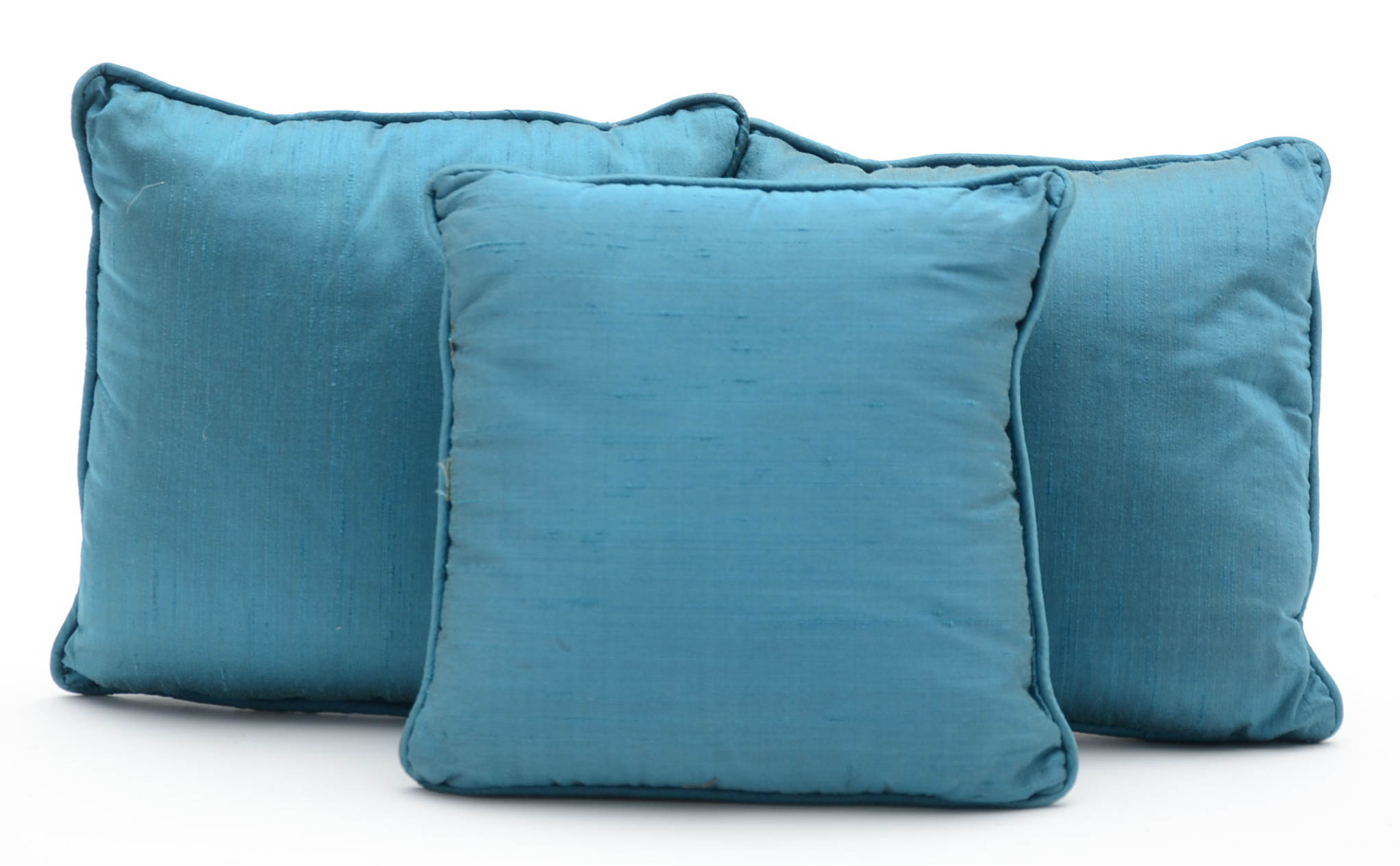 Assortment of Decorative Accent Pillows
