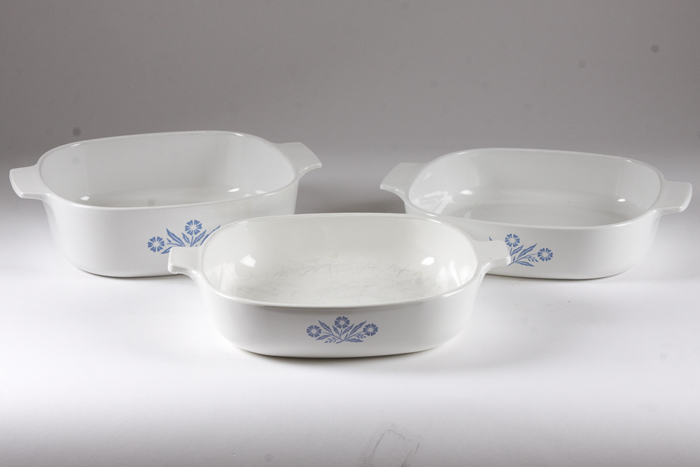 Large Collection of Corning Ware Casseroles and Baking Dishes