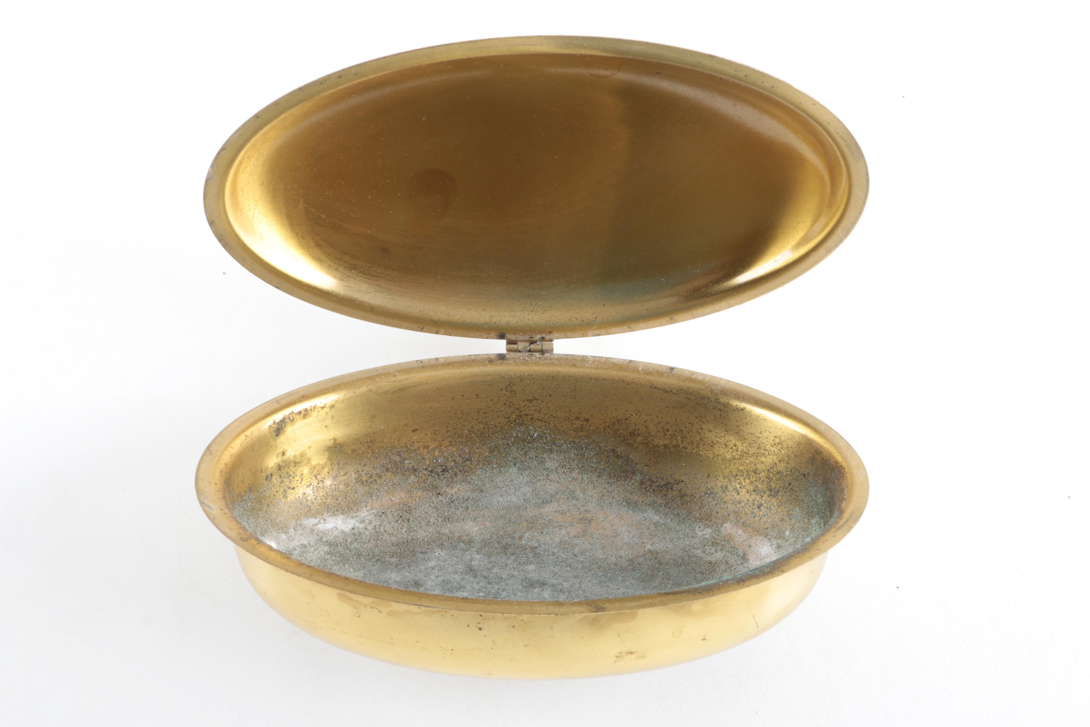 Pair of Metal Silent Butlers