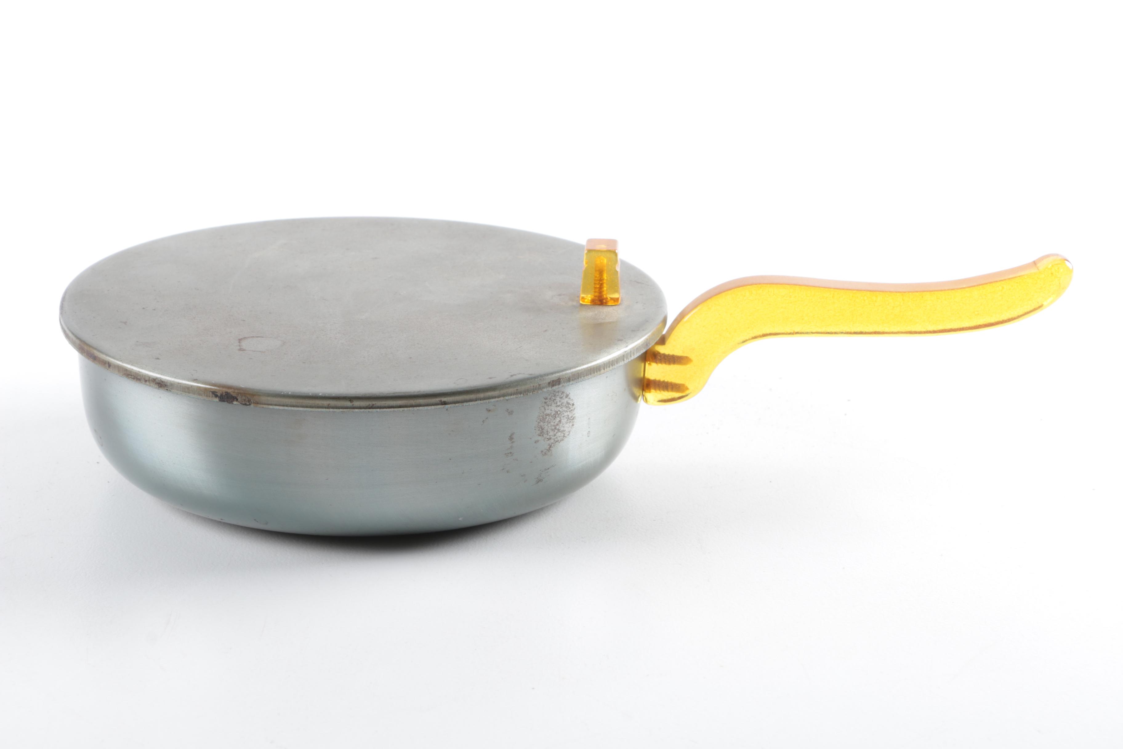 Pair of Metal Silent Butlers