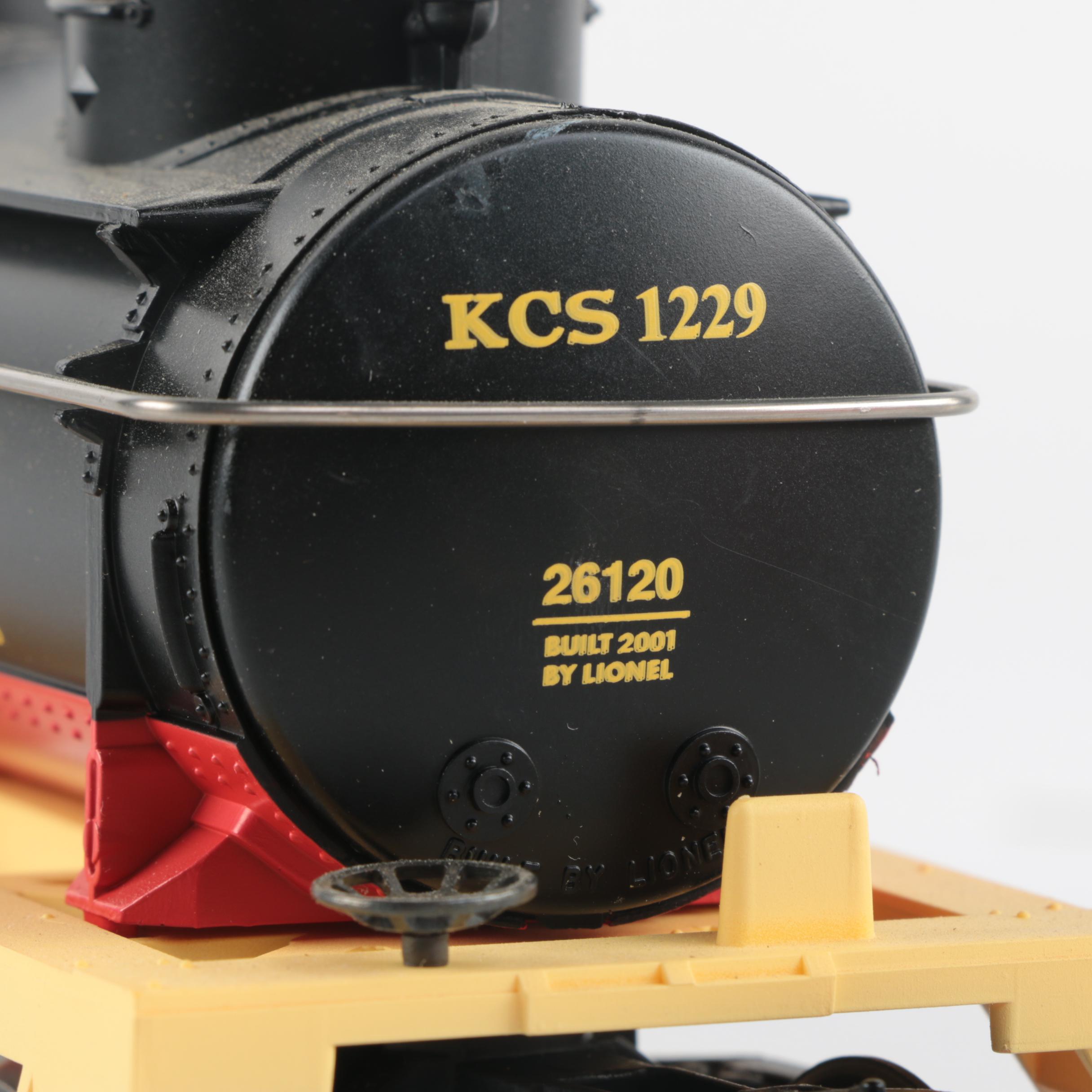 Lionel Kansas City Southern Three-Dome Tank Car