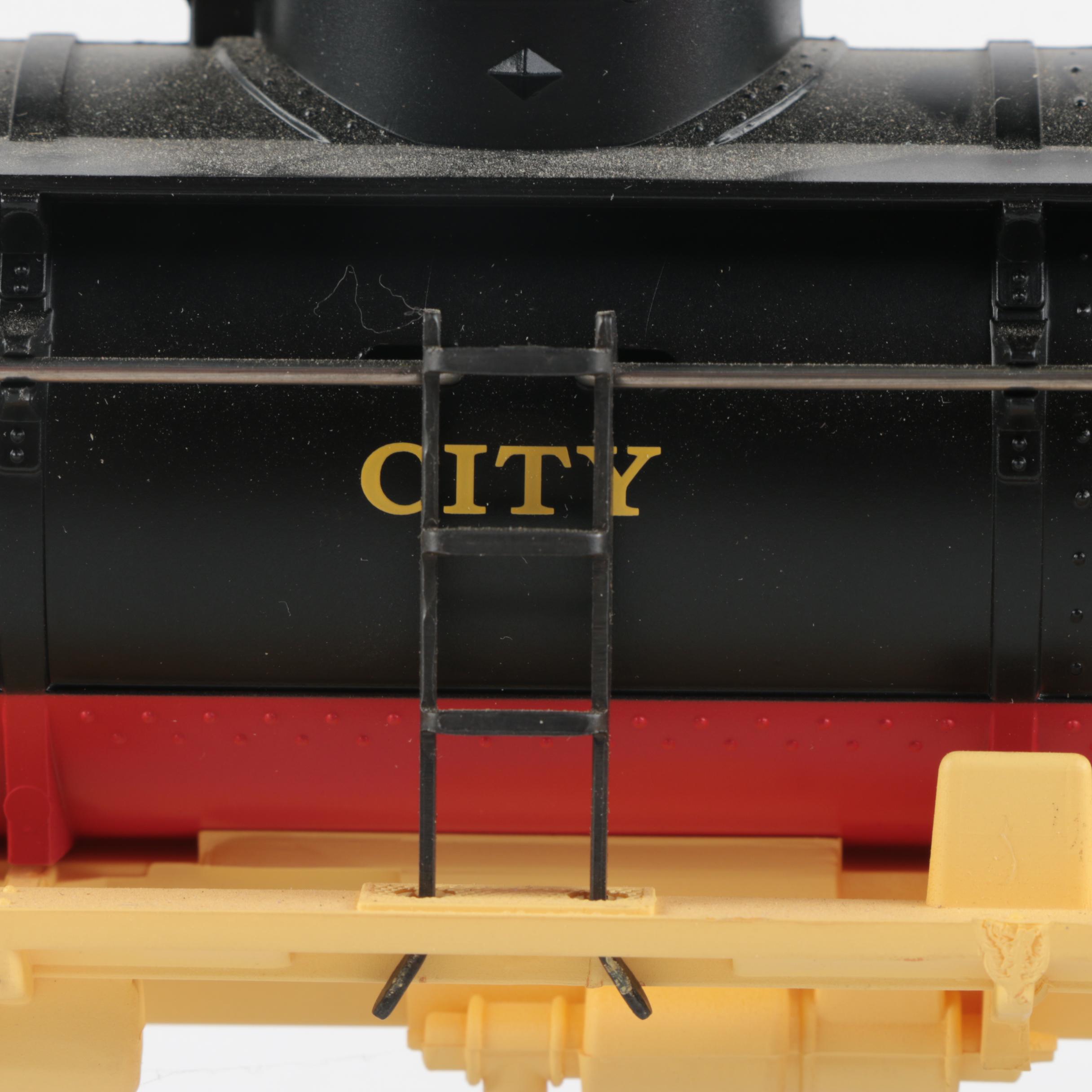 Lionel Kansas City Southern Three-Dome Tank Car