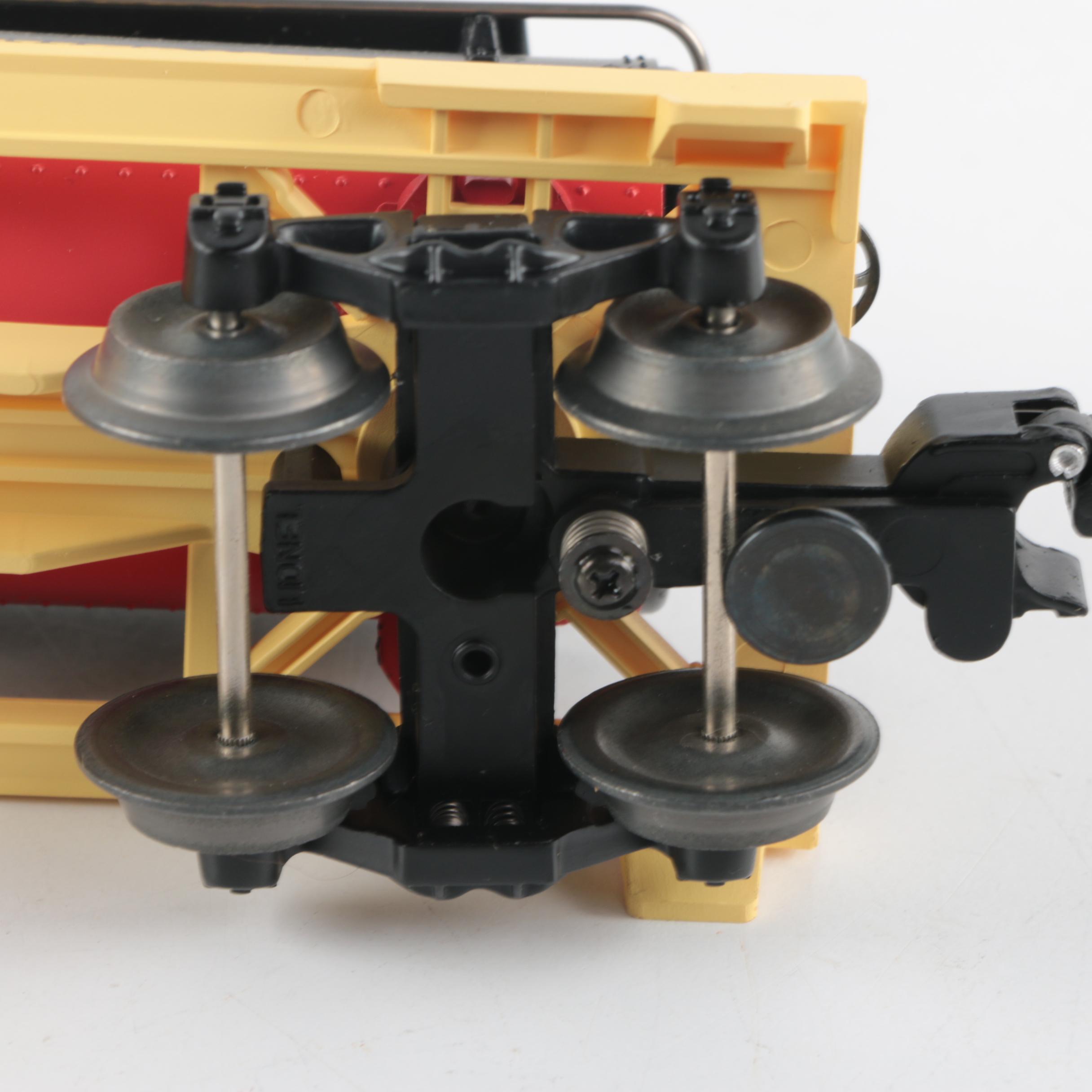 Lionel Kansas City Southern Three-Dome Tank Car