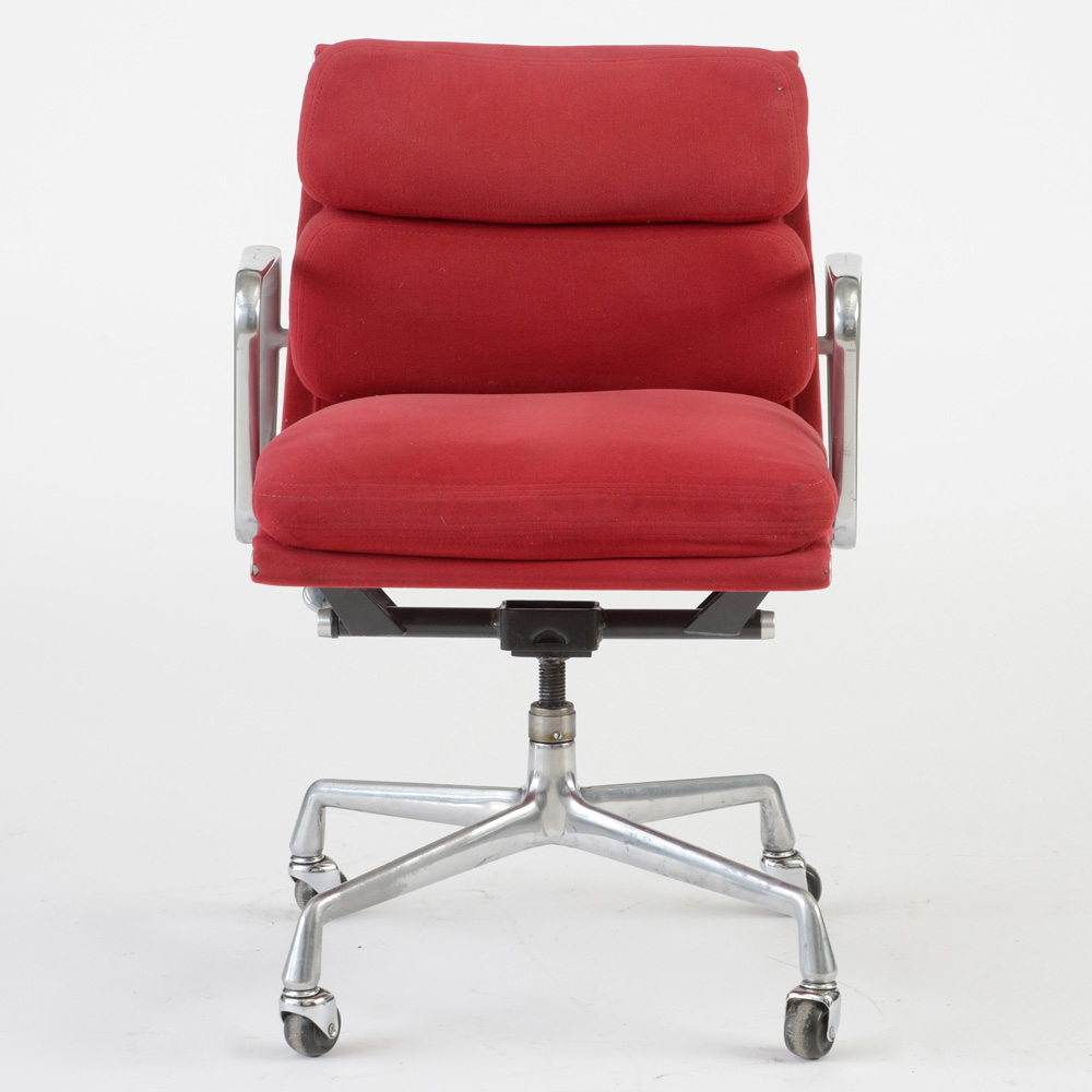 Vintage Eames for Herman Miller "Aluminum Group" Desk Chair